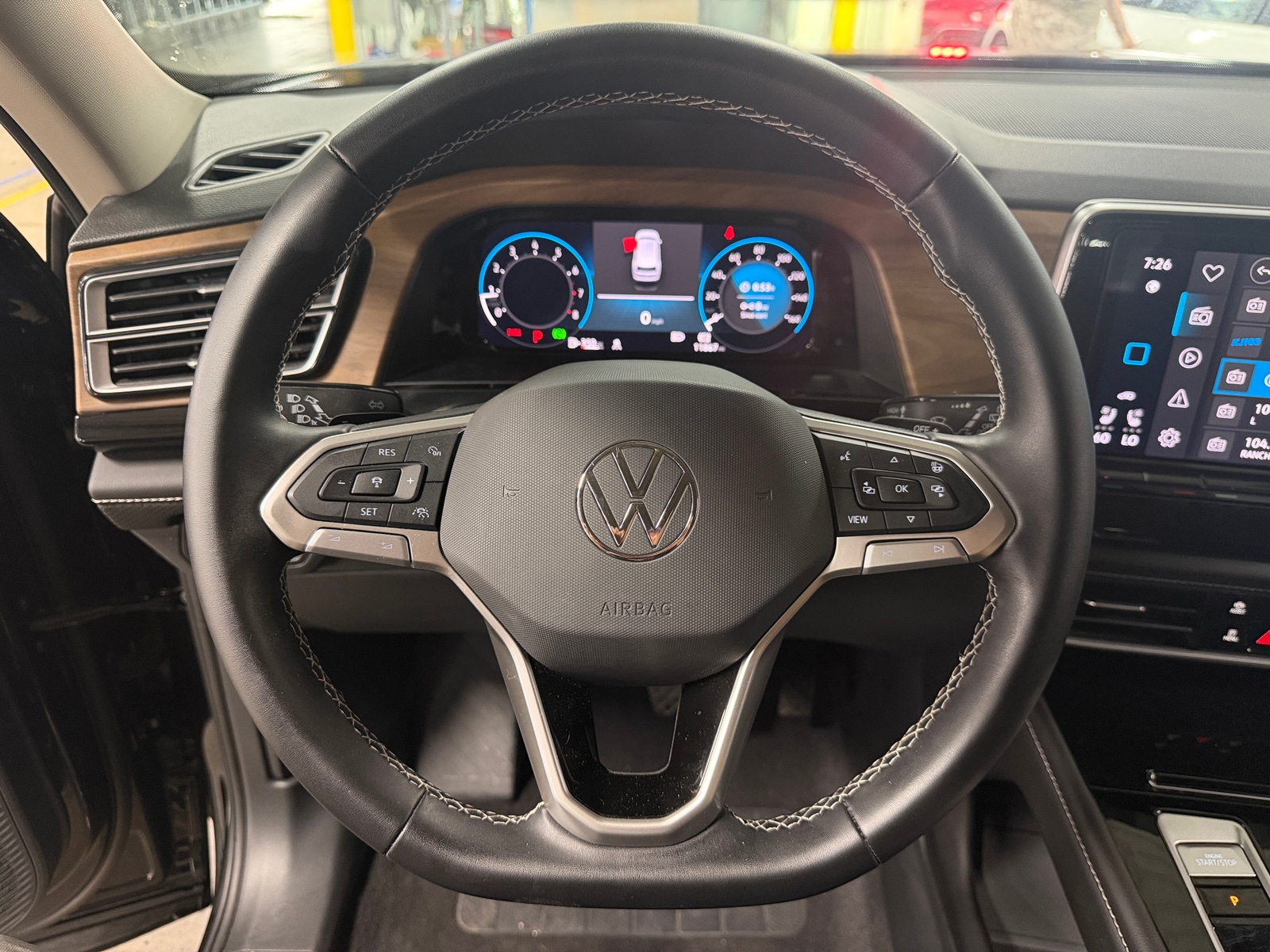 Thumbnail: 2026 Volkswagen Atlas - 4