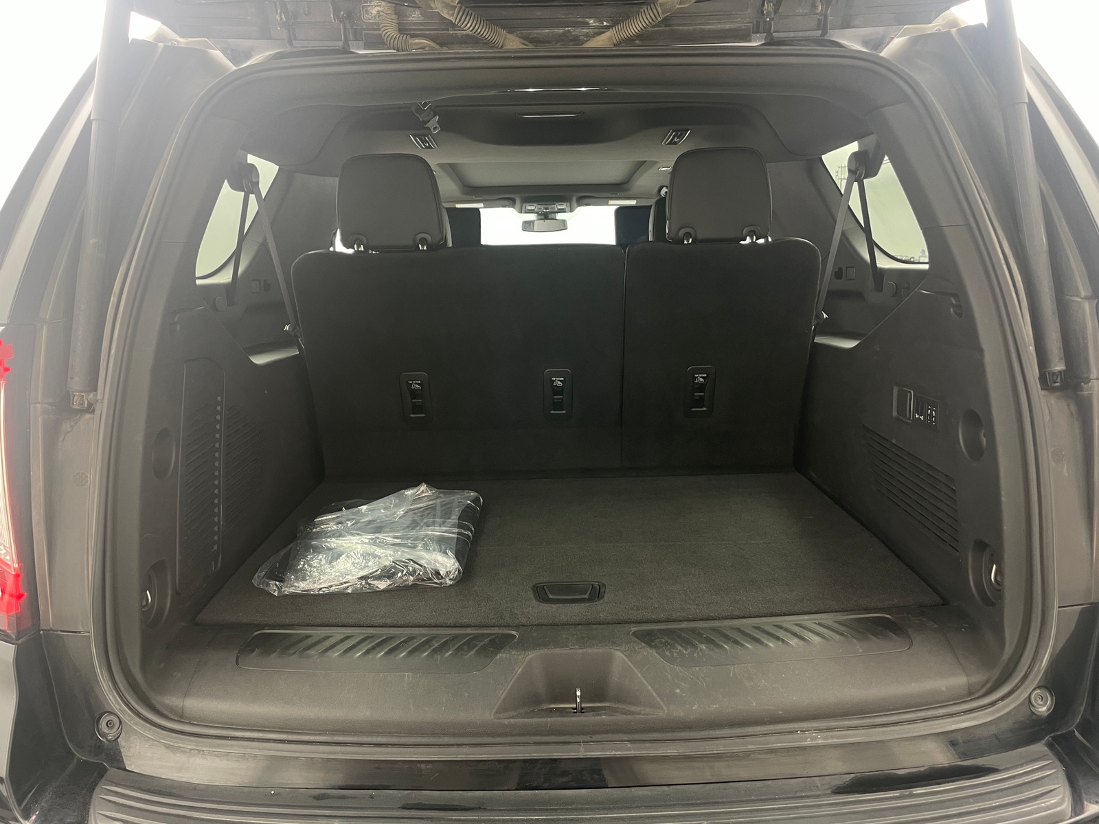 Thumbnail: 2021 GMC Yukon XL - 6