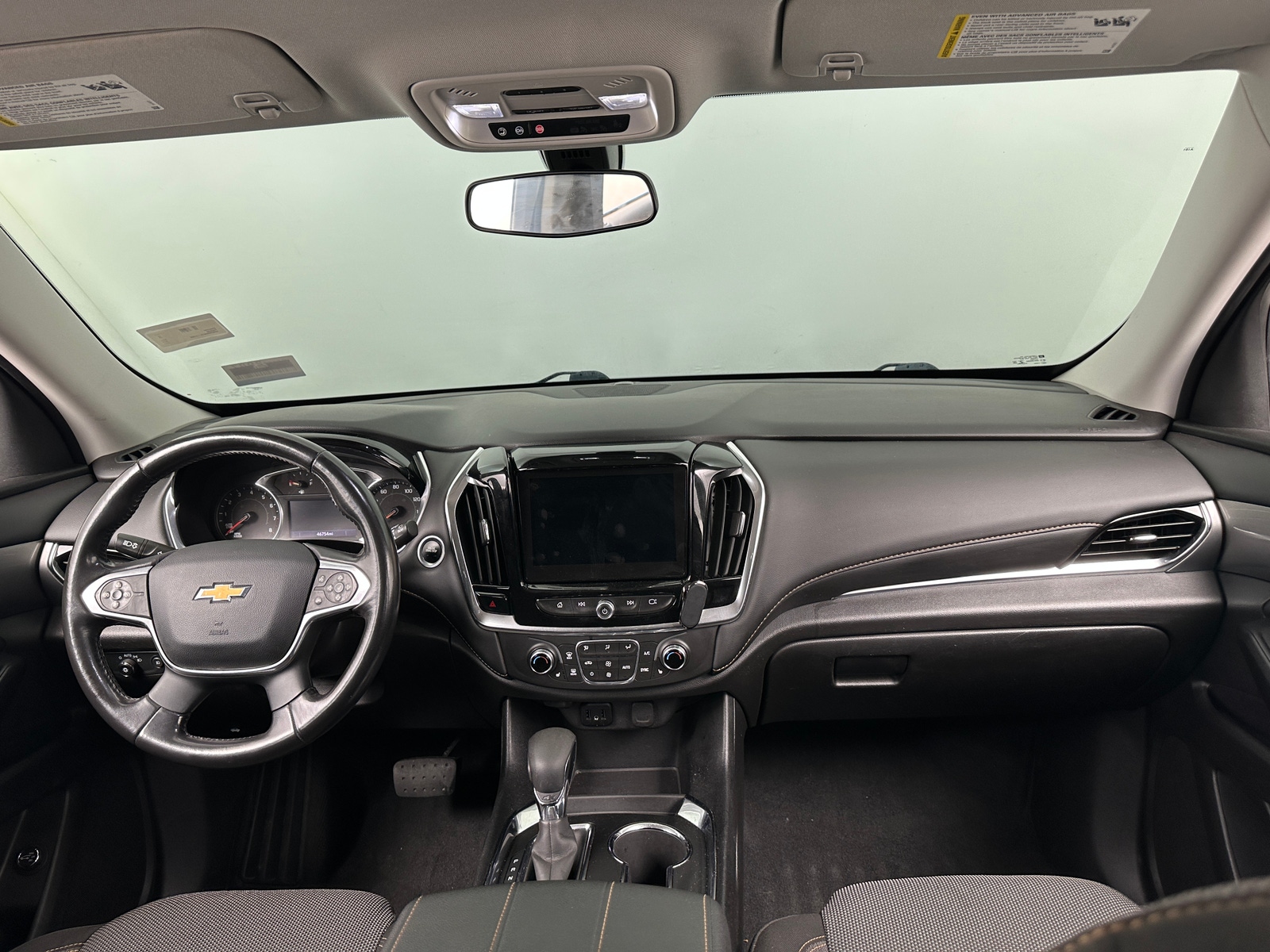 Thumbnail: 2021 Chevrolet Traverse - 3