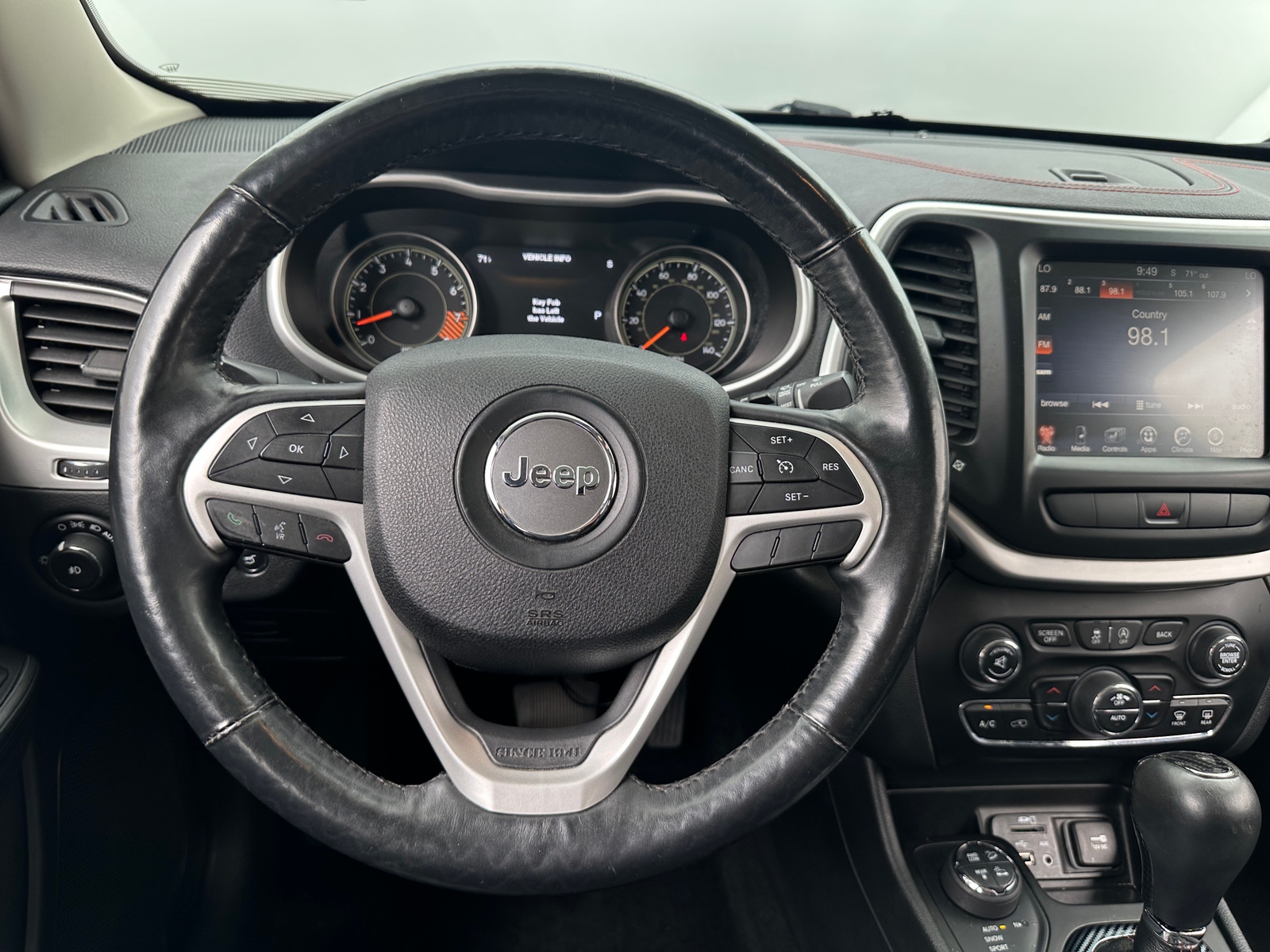 Thumbnail: 2015 Jeep Cherokee - 5