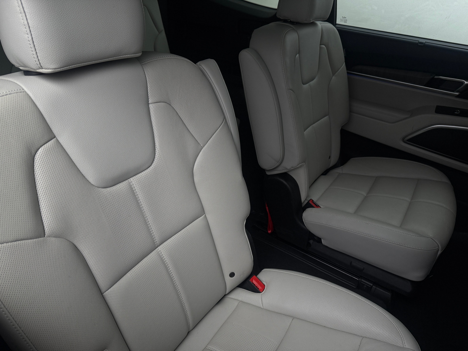 Thumbnail: 2023 Kia Telluride - 5