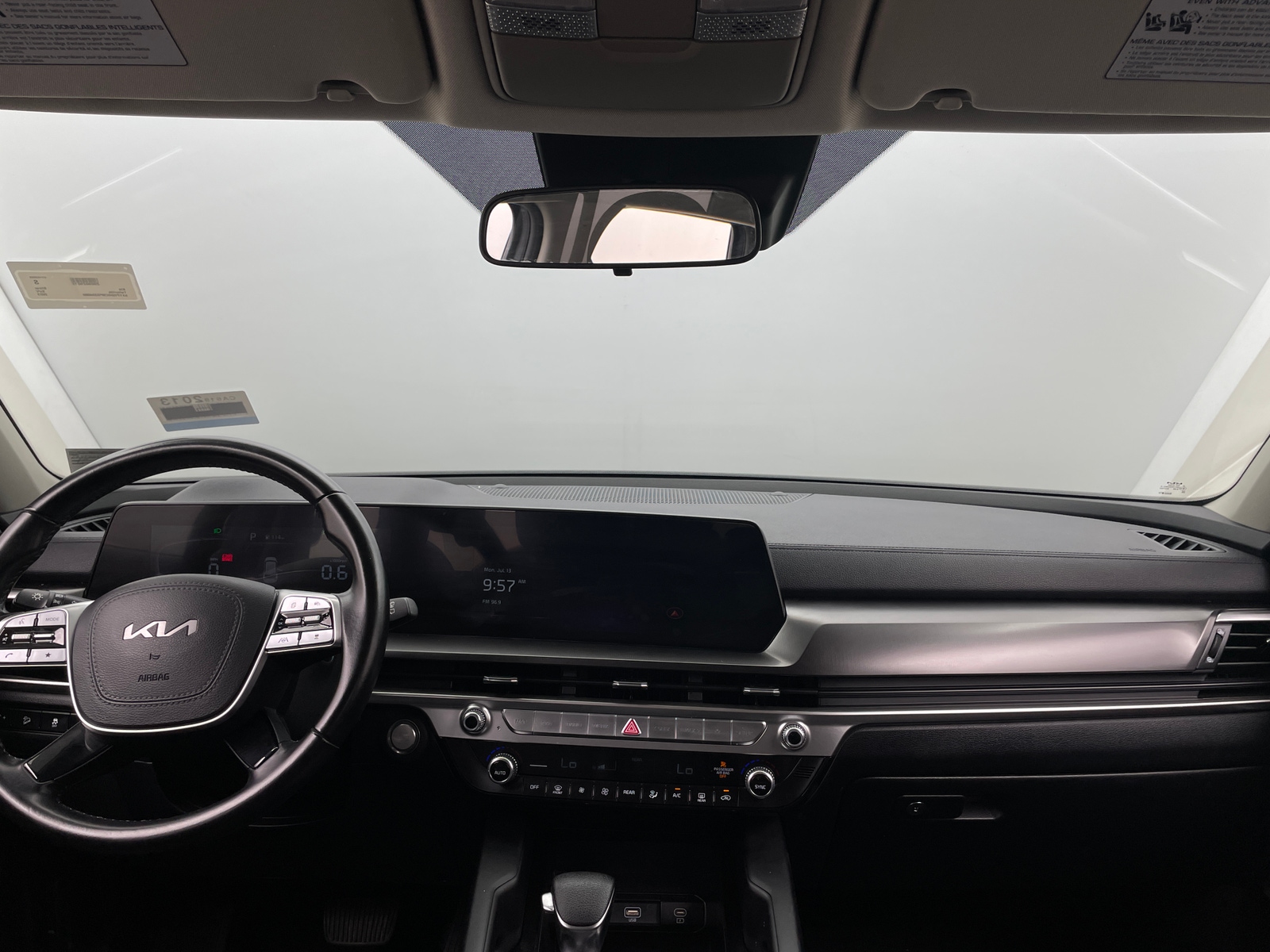 Thumbnail: 2023 Kia Telluride - 3