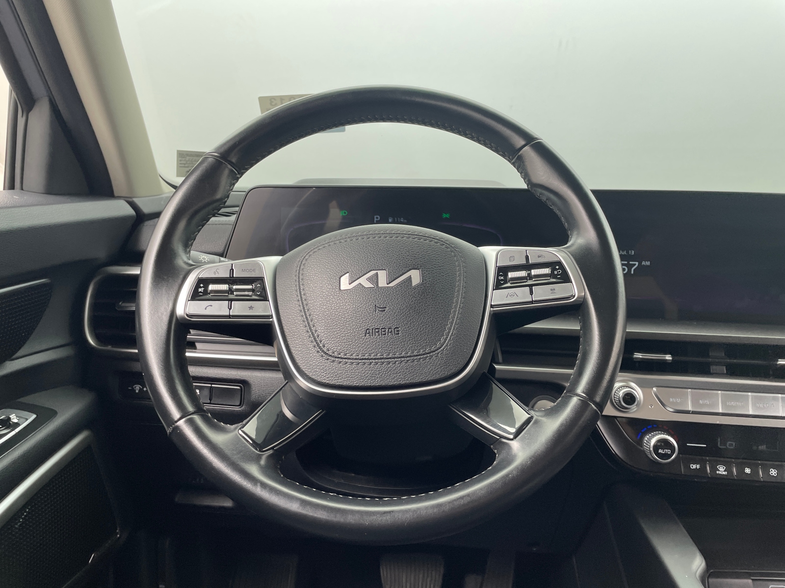 Thumbnail: 2023 Kia Telluride - 5