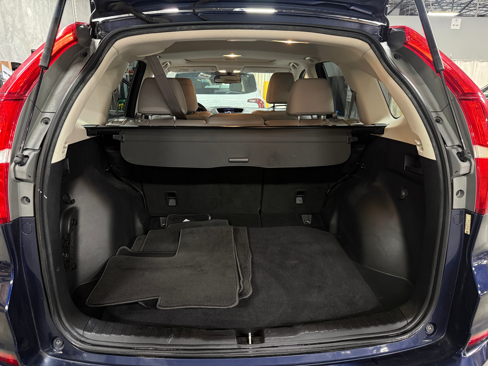 Thumbnail: 2015 Honda CR-V - 6