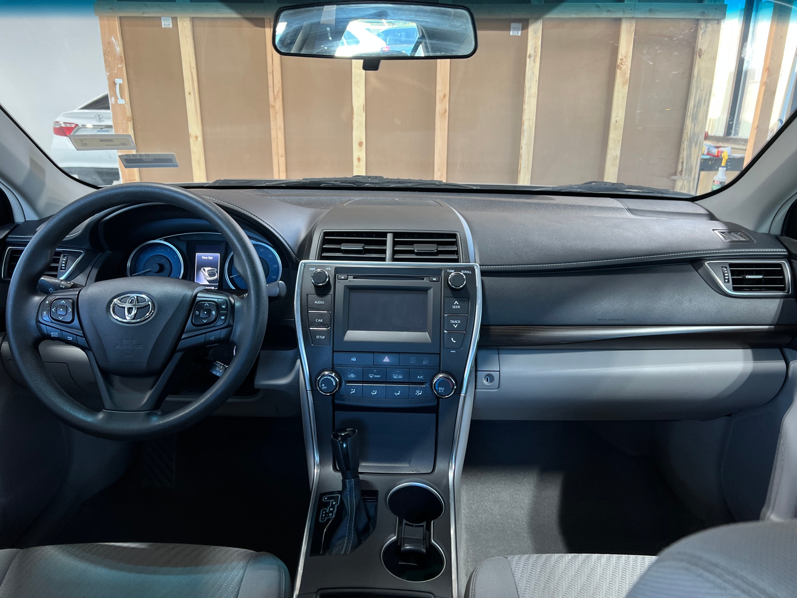 Thumbnail: 2016 Toyota Camry - 3