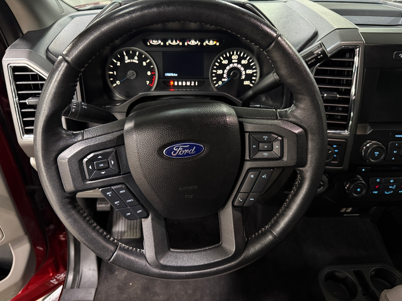 Thumbnail: 2017 Ford Econoline - 5