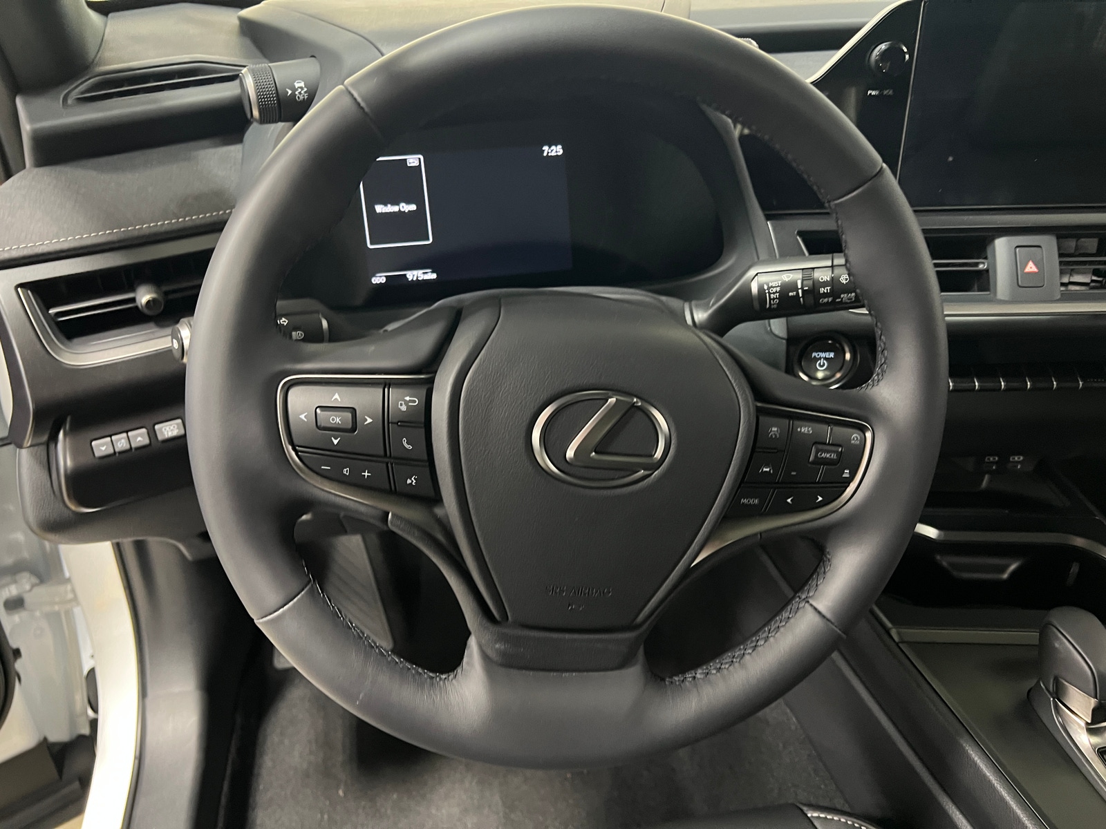 Thumbnail: 2026 Lexus UX - 4