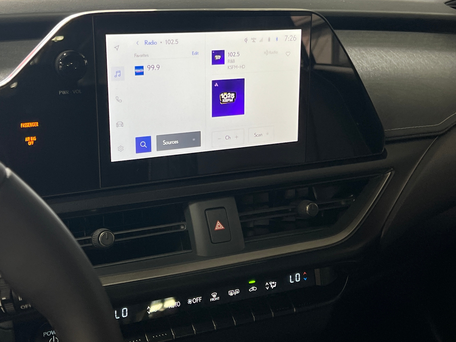 Thumbnail: 2026 Lexus UX - 3