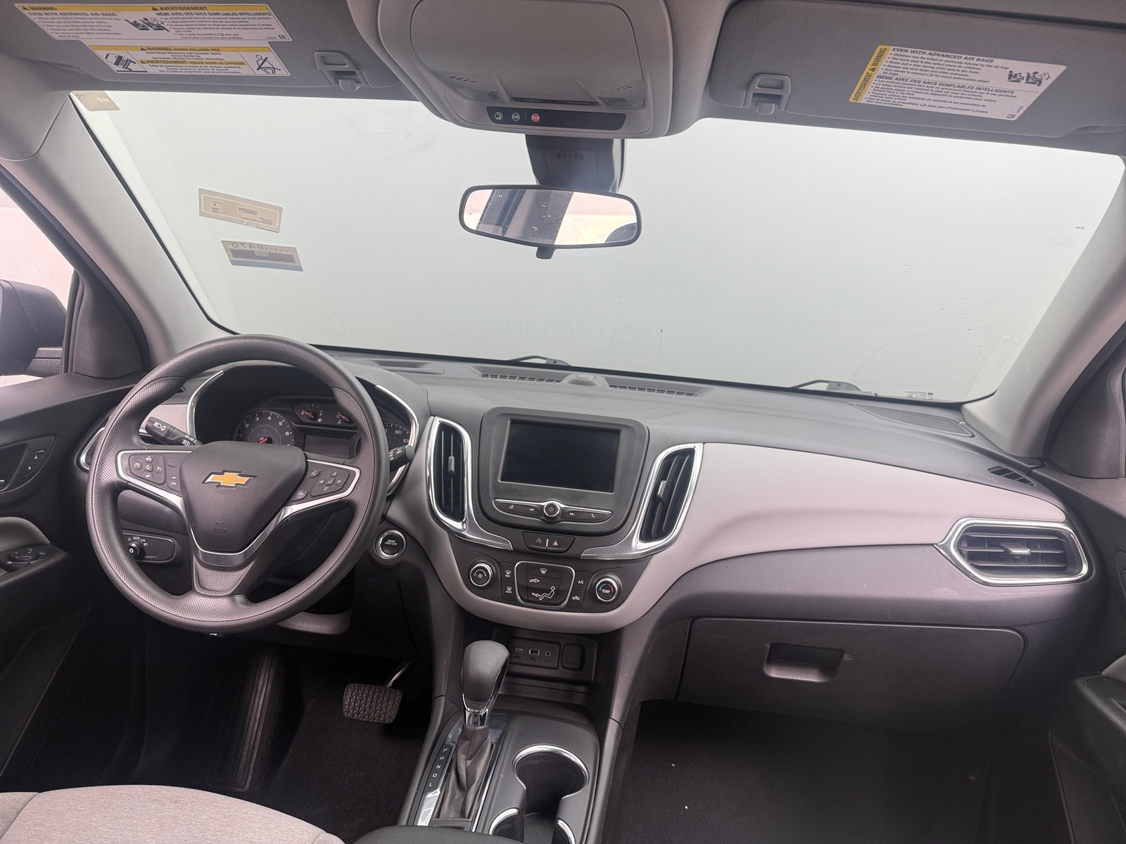 Thumbnail: 2022 Chevrolet Equinox - 3
