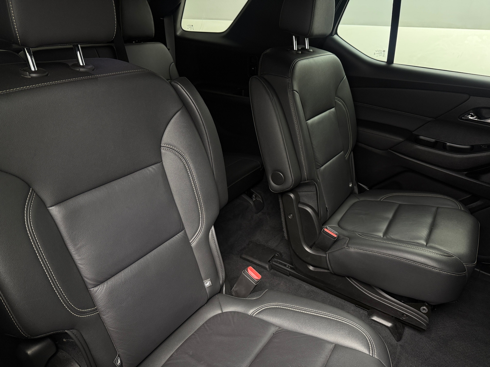 Thumbnail: 2023 Chevrolet Traverse - 5