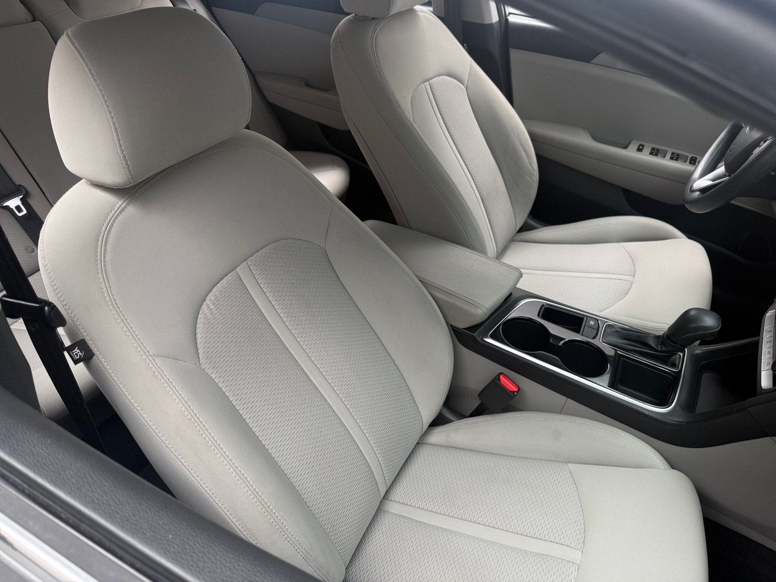 Thumbnail: 2019 Hyundai Sonata - 2