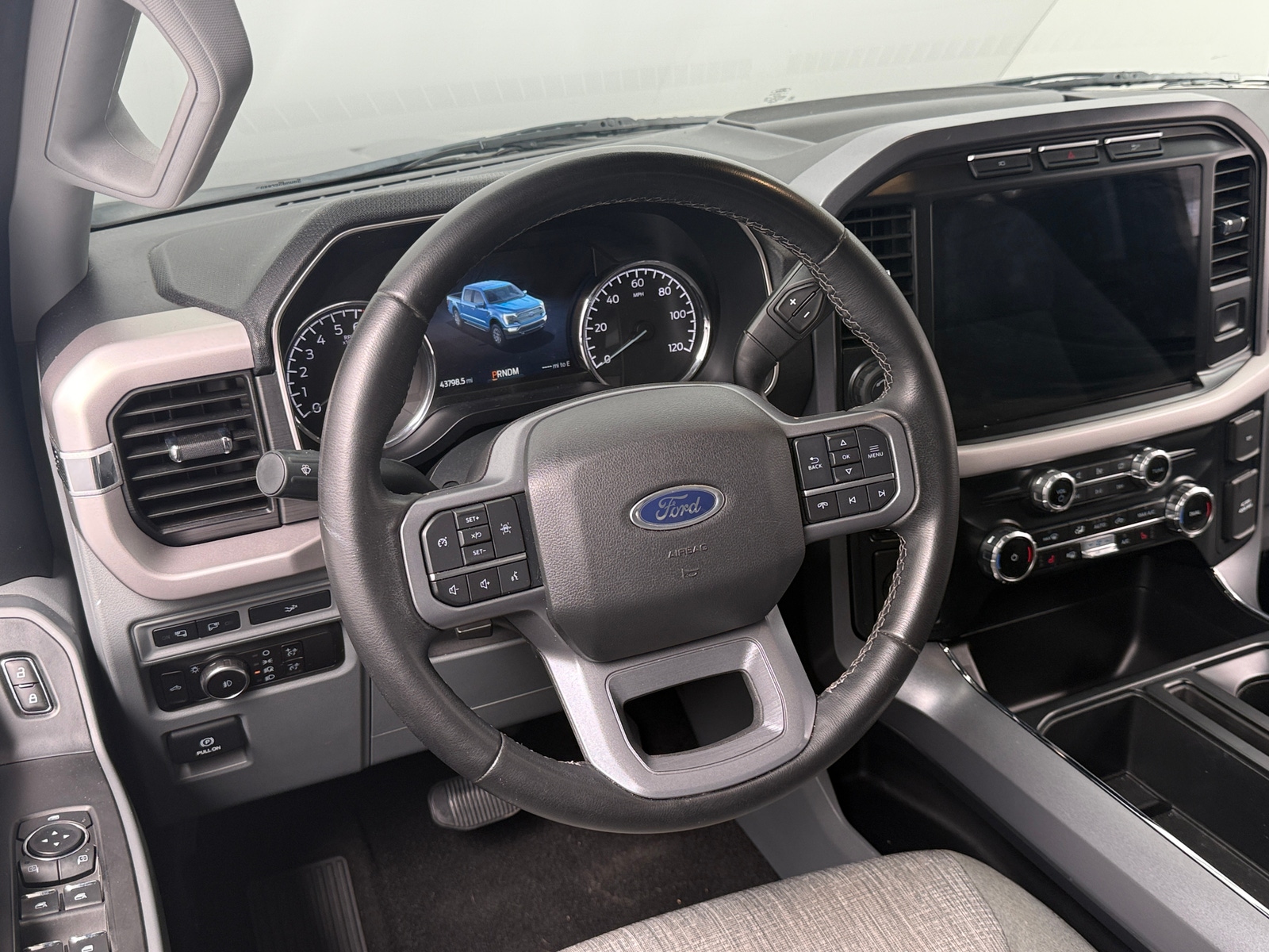 Thumbnail: 2023 Ford Econoline - 5
