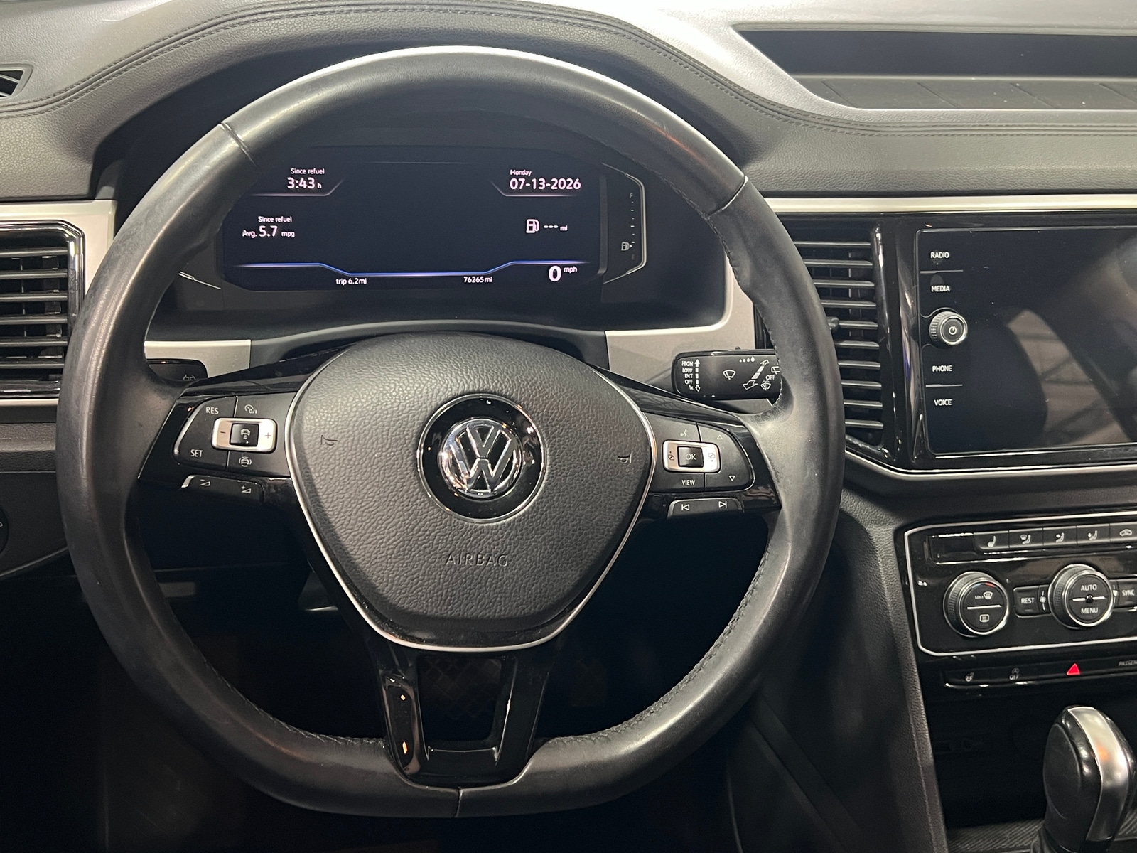 Thumbnail: 2020 Volkswagen Atlas - 4