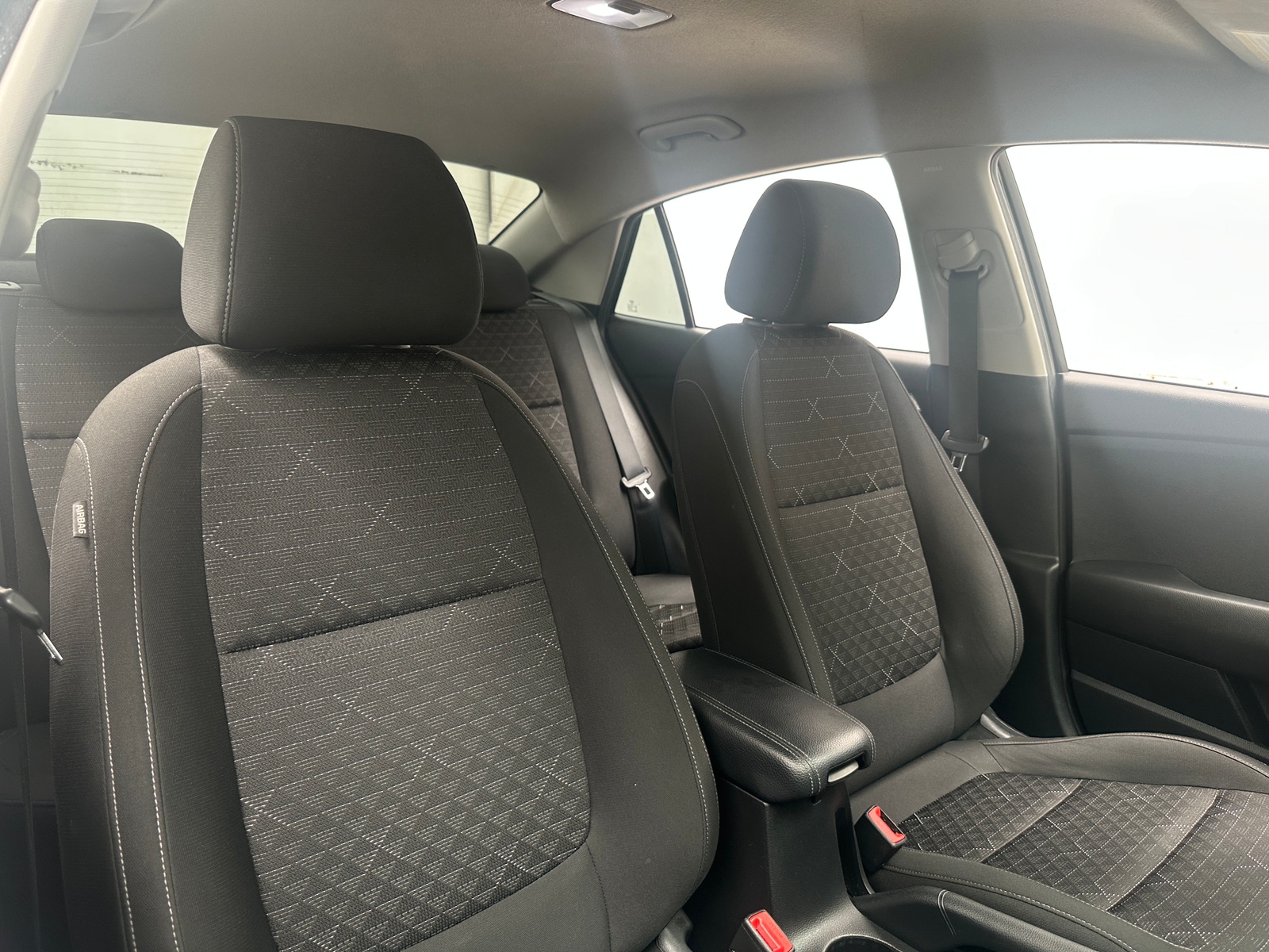 Thumbnail: 2021 Kia Rio - 2