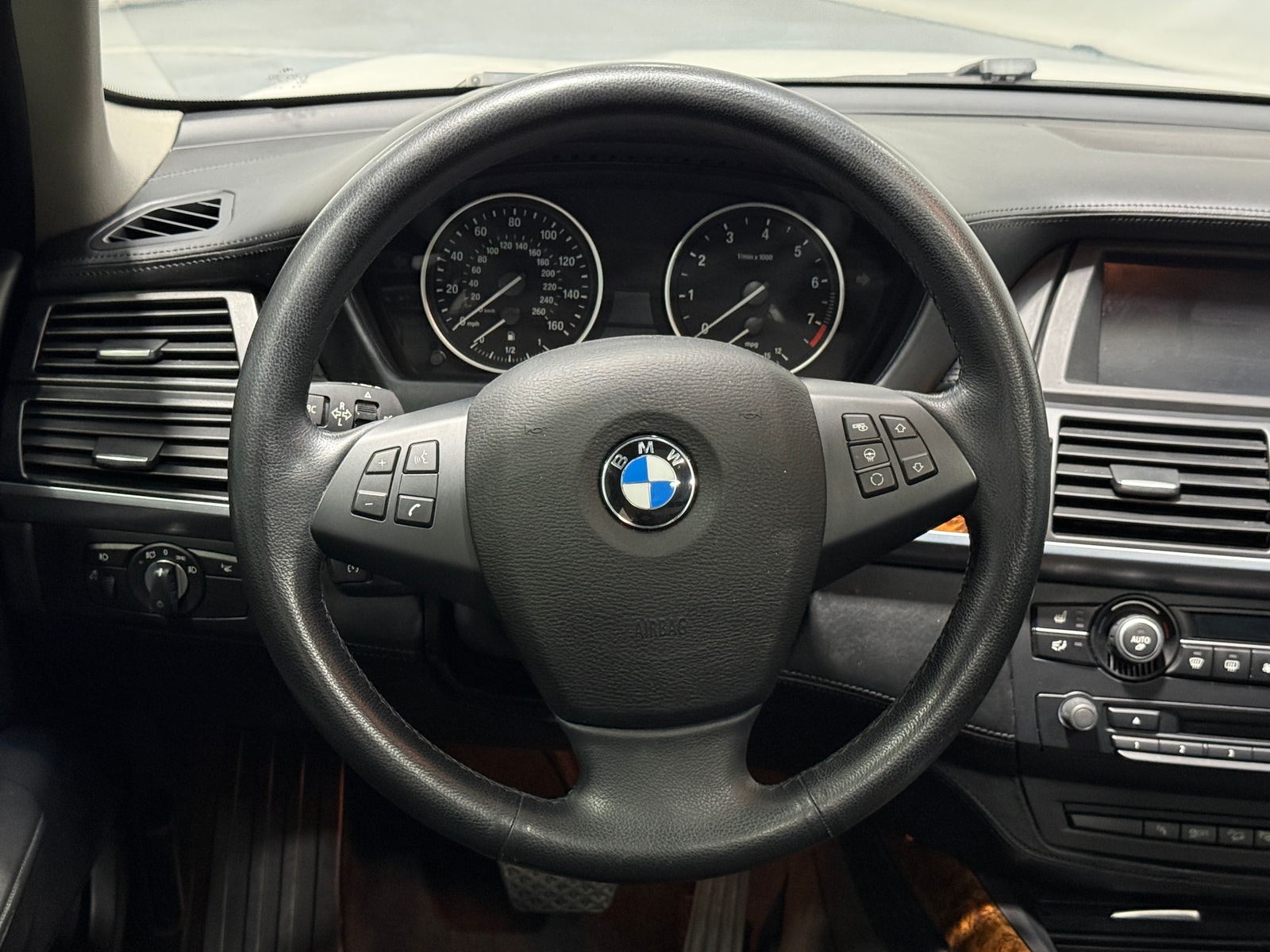 Thumbnail: 2013 BMW X5 - 4