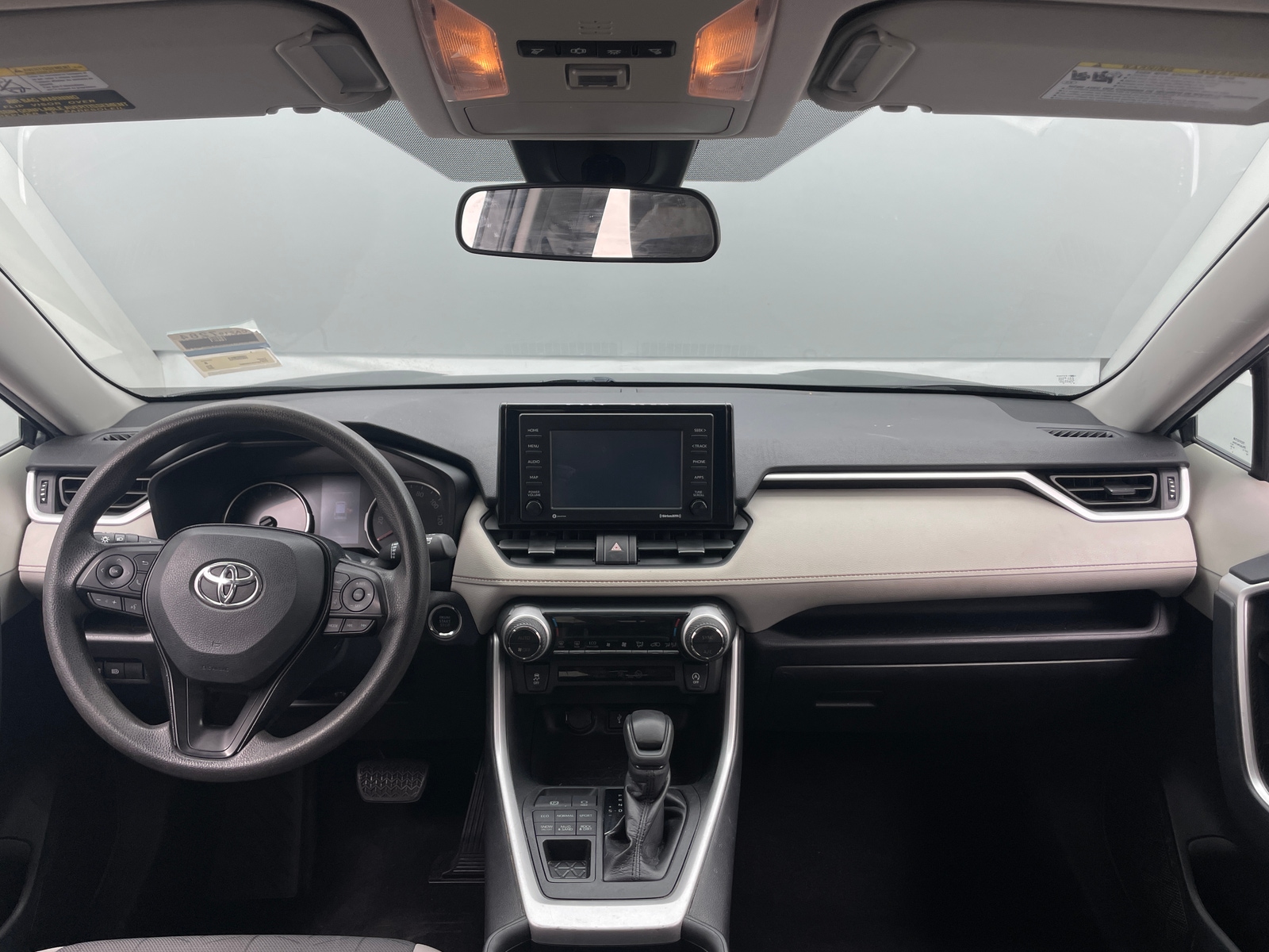 Thumbnail: 2020 Toyota RAV4 - 3