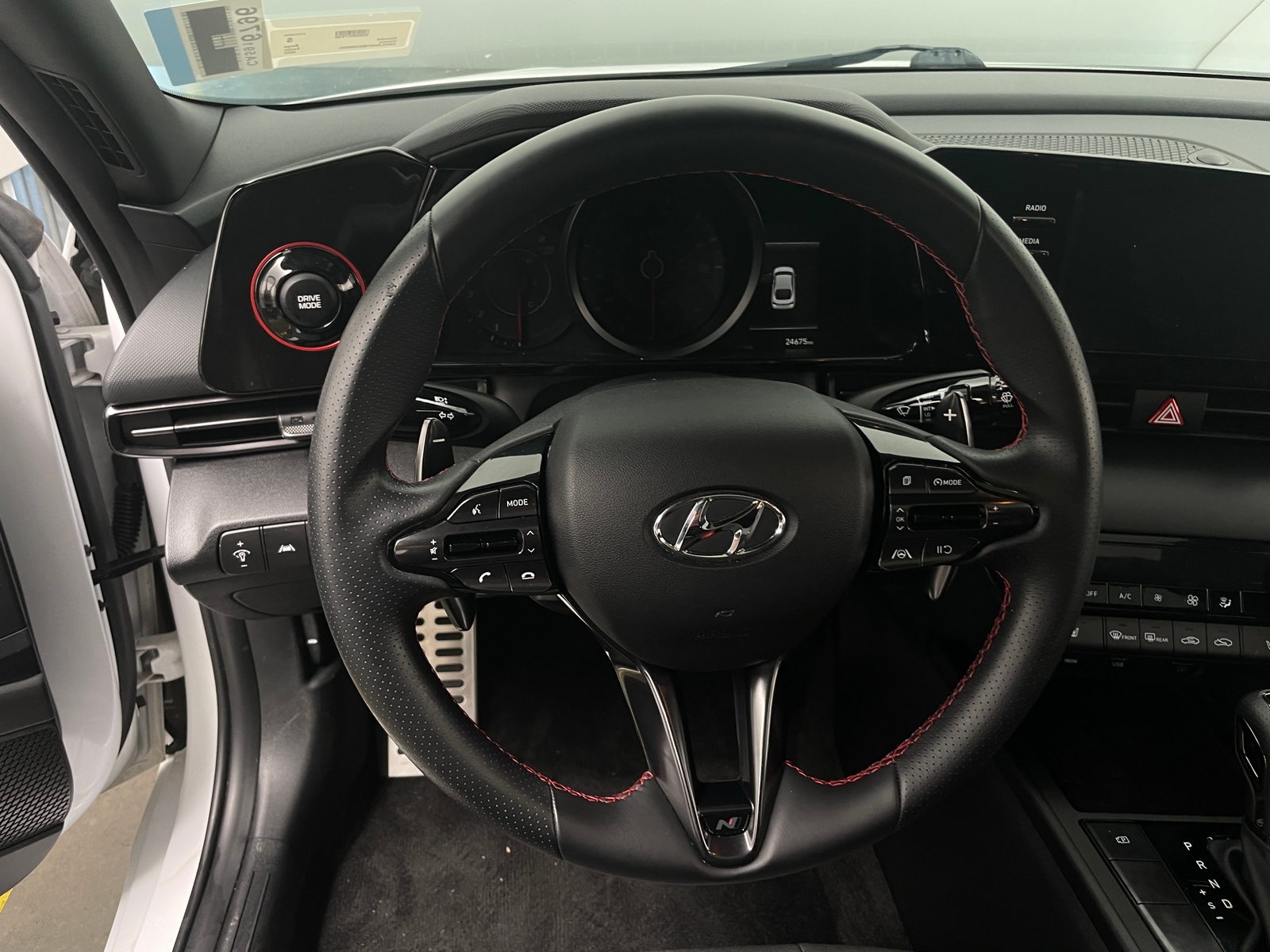 Thumbnail: 2022 Hyundai Elantra - 4