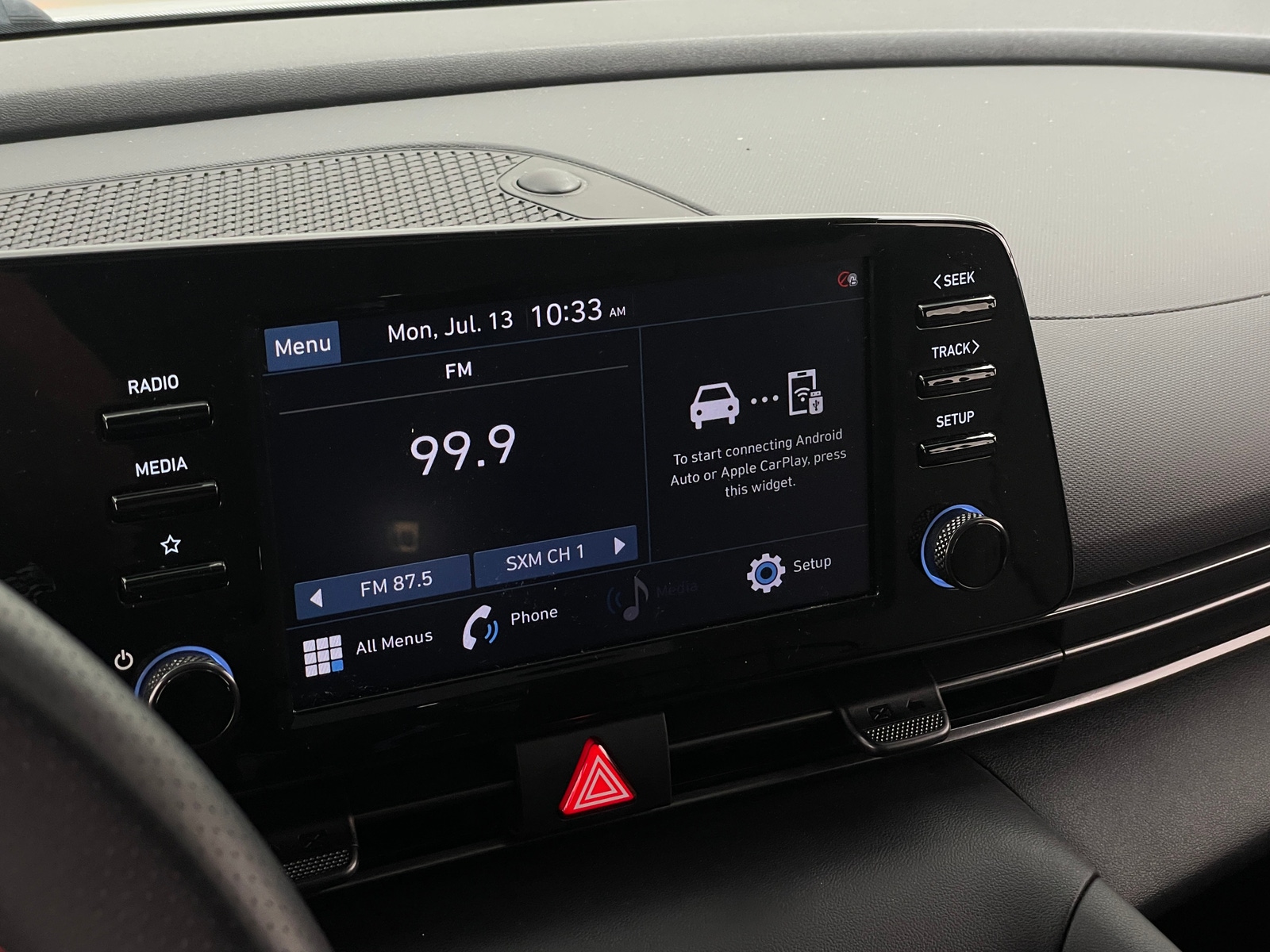 Thumbnail: 2022 Hyundai Elantra - 3