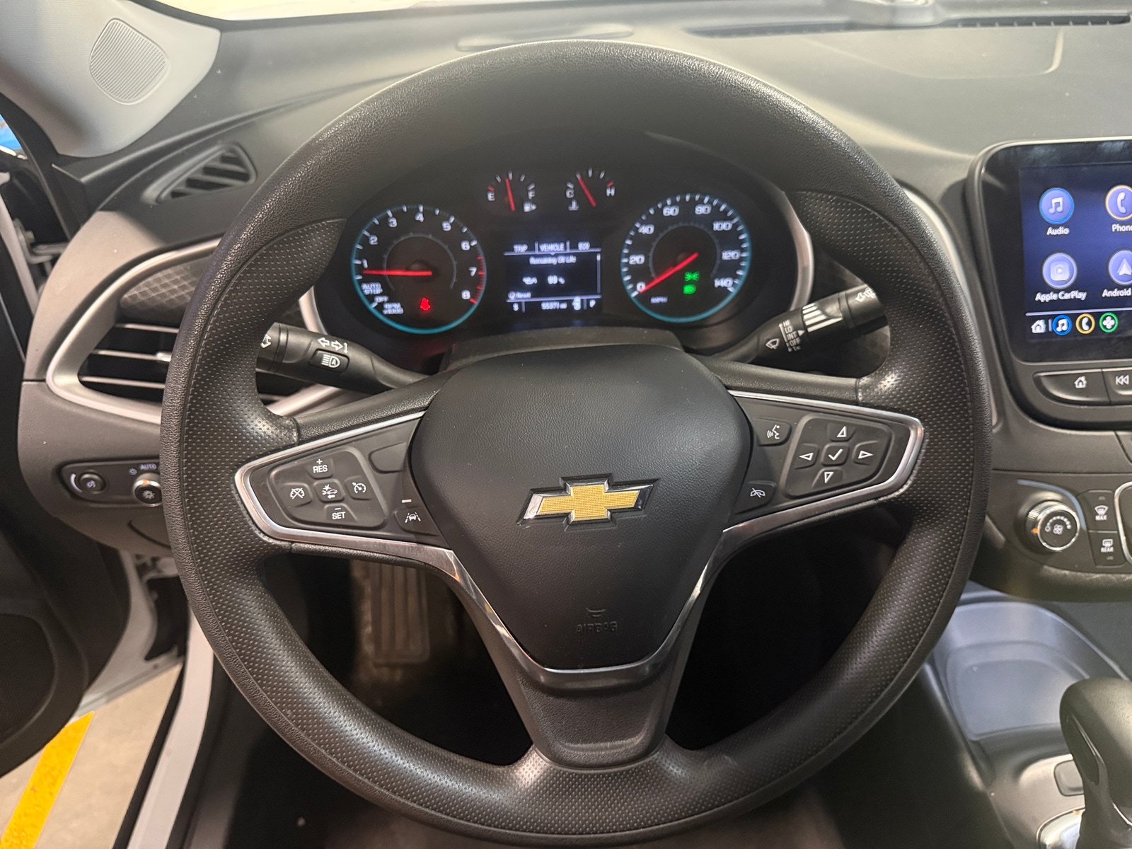 Thumbnail: 2023 Chevrolet Malibu - 5