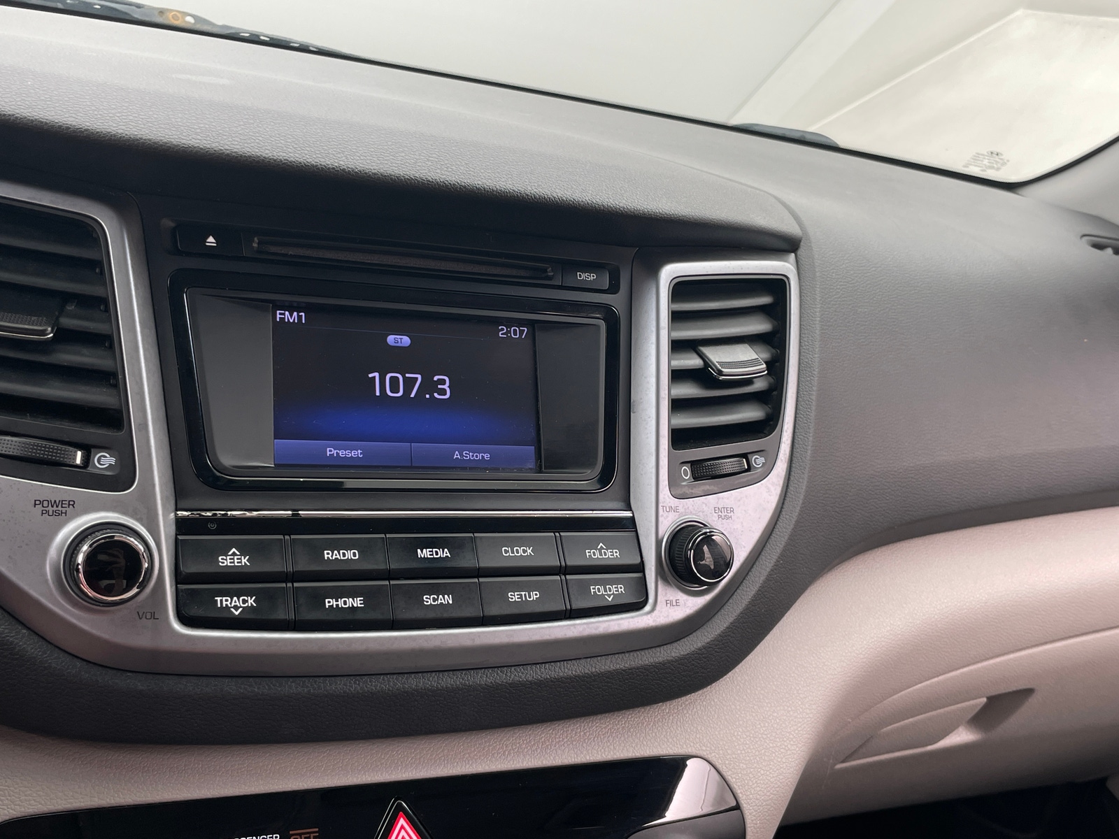 Thumbnail: 2018 Hyundai Tucson - 4
