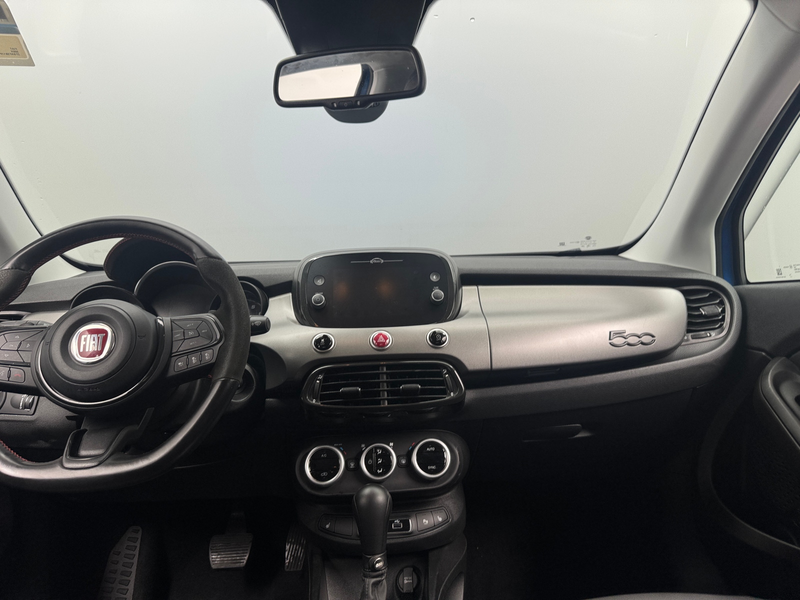 Thumbnail: 2023 Fiat 500X - 3