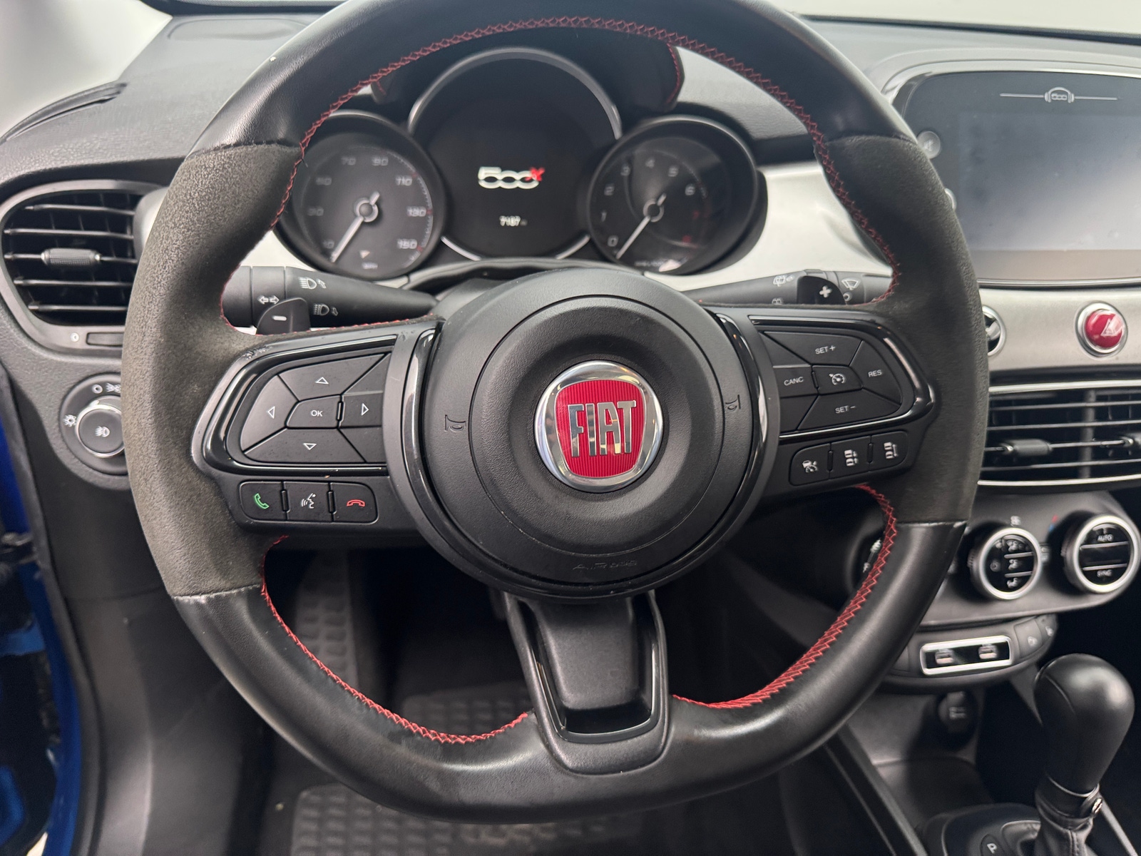 Thumbnail: 2023 Fiat 500X - 5