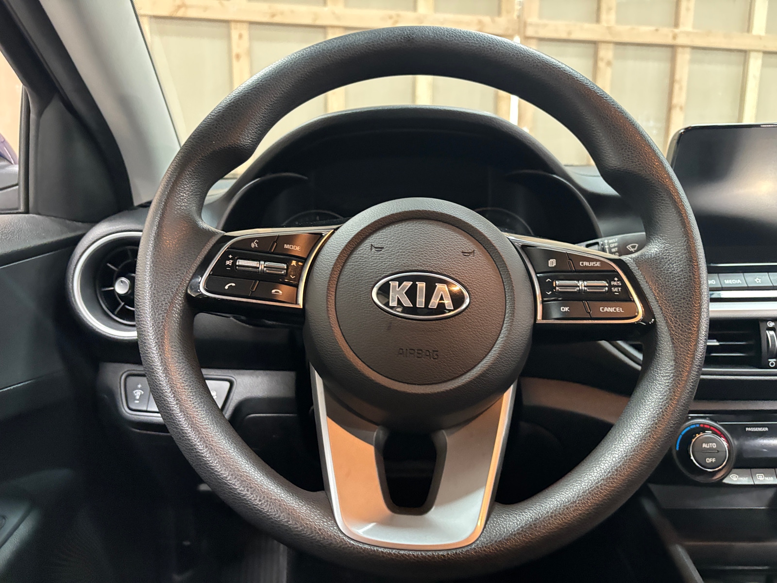 Thumbnail: 2019 Kia Forte - 5