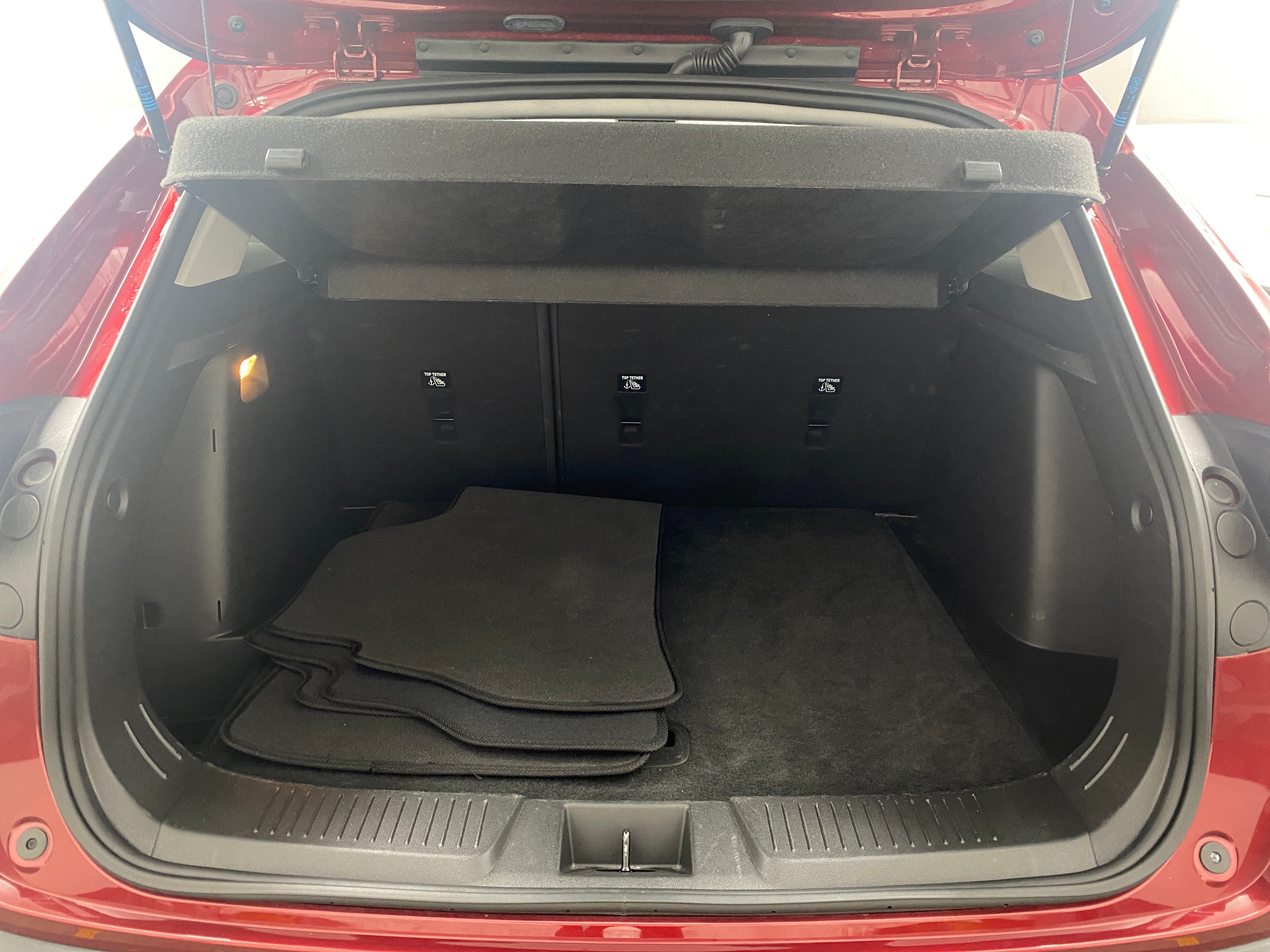 2025 Chevrolet Trax LT - Photo 5