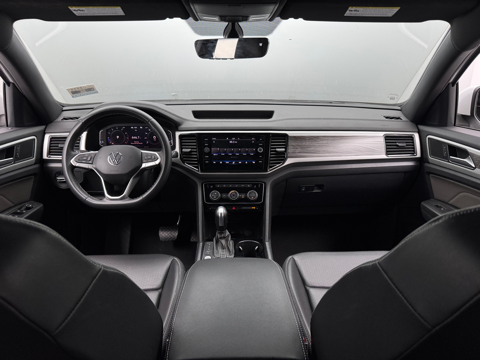 Thumbnail: 2023 Volkswagen Atlas - 2
