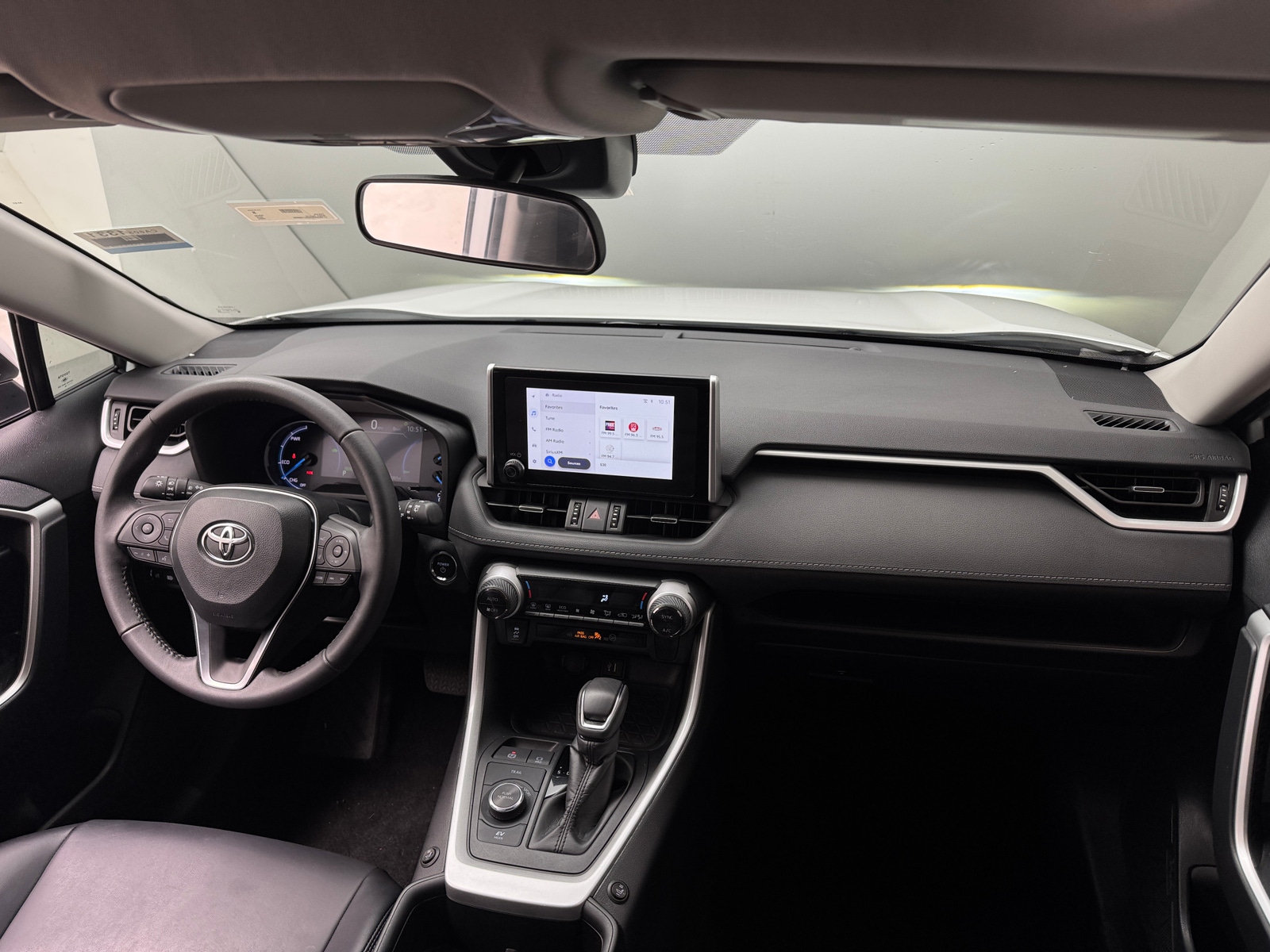 Thumbnail: 2024 Toyota RAV4 - 2