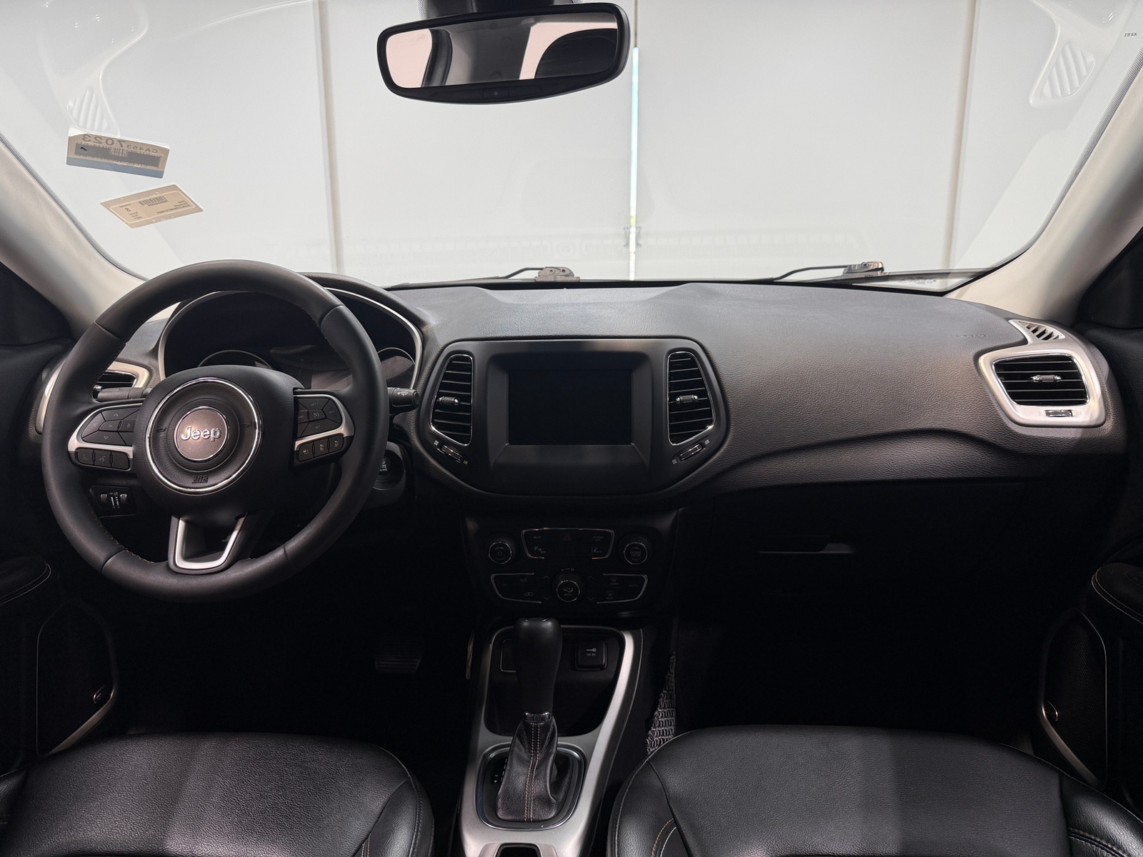 Thumbnail: 2021 Jeep Compass - 3