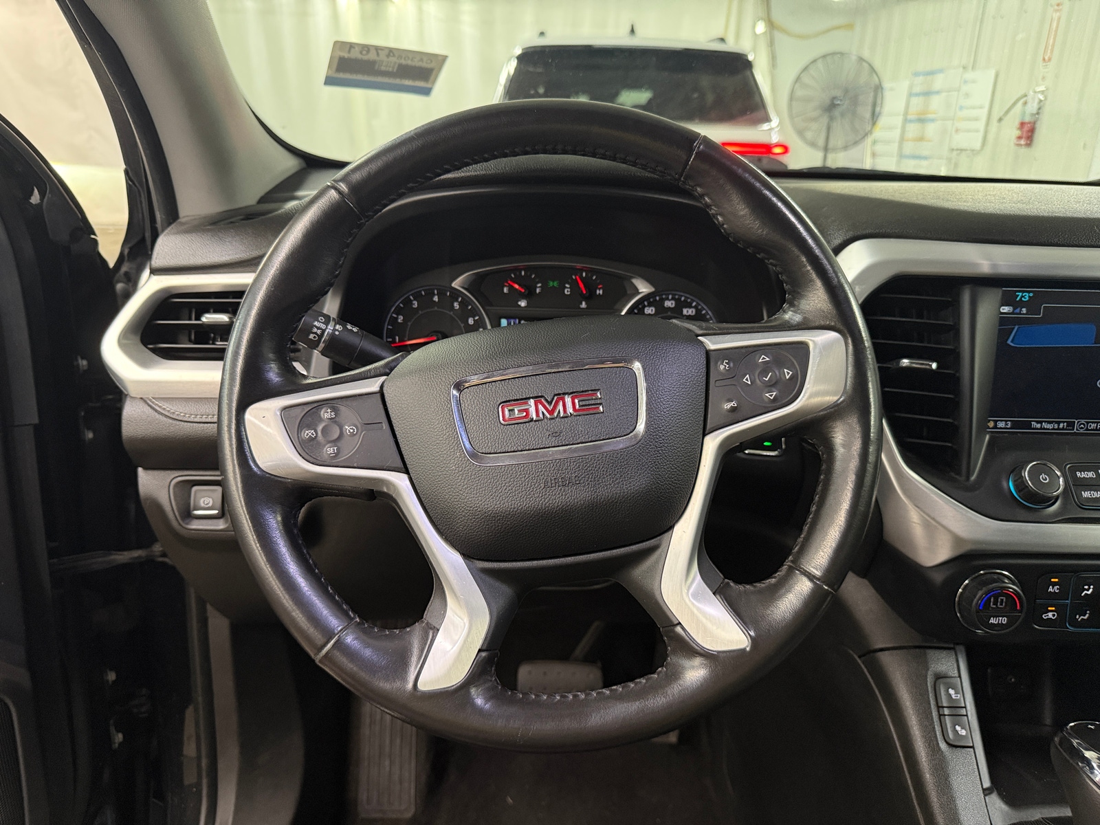Thumbnail: 2019 GMC Acadia - 5