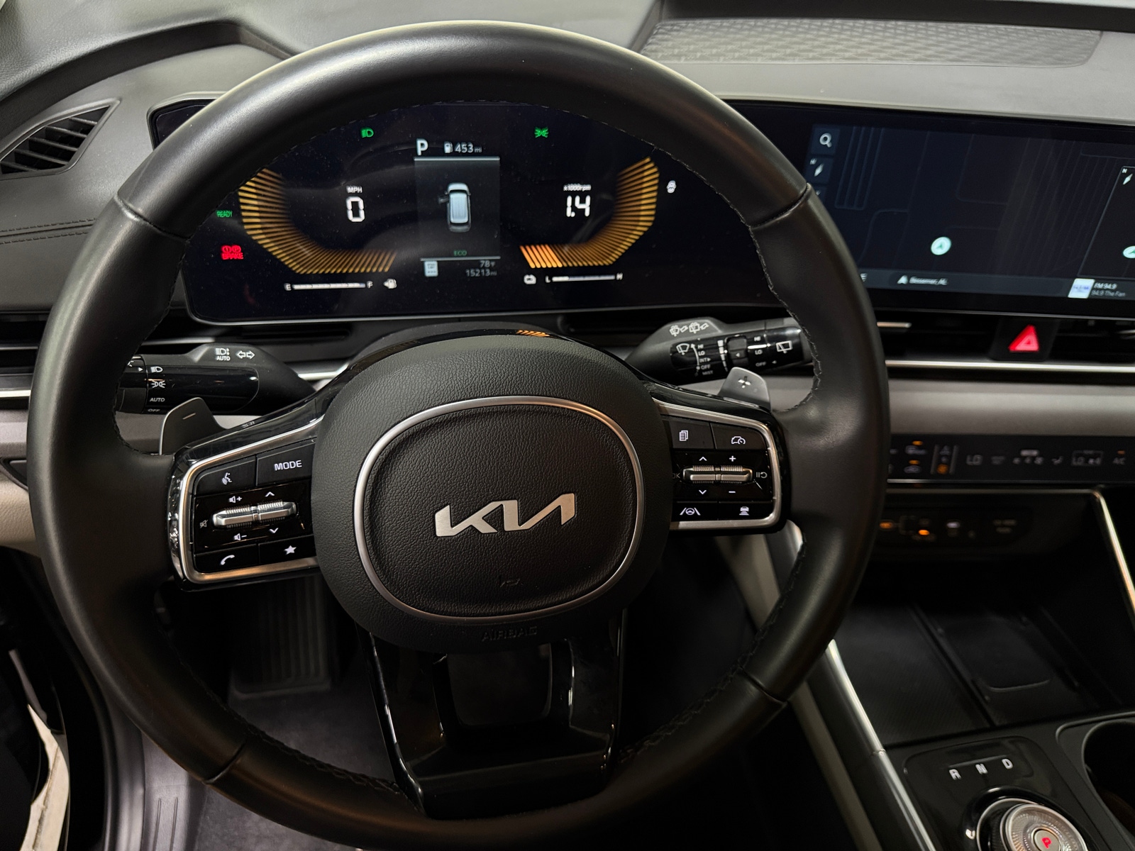 Thumbnail: 2025 Kia Carnival - 4
