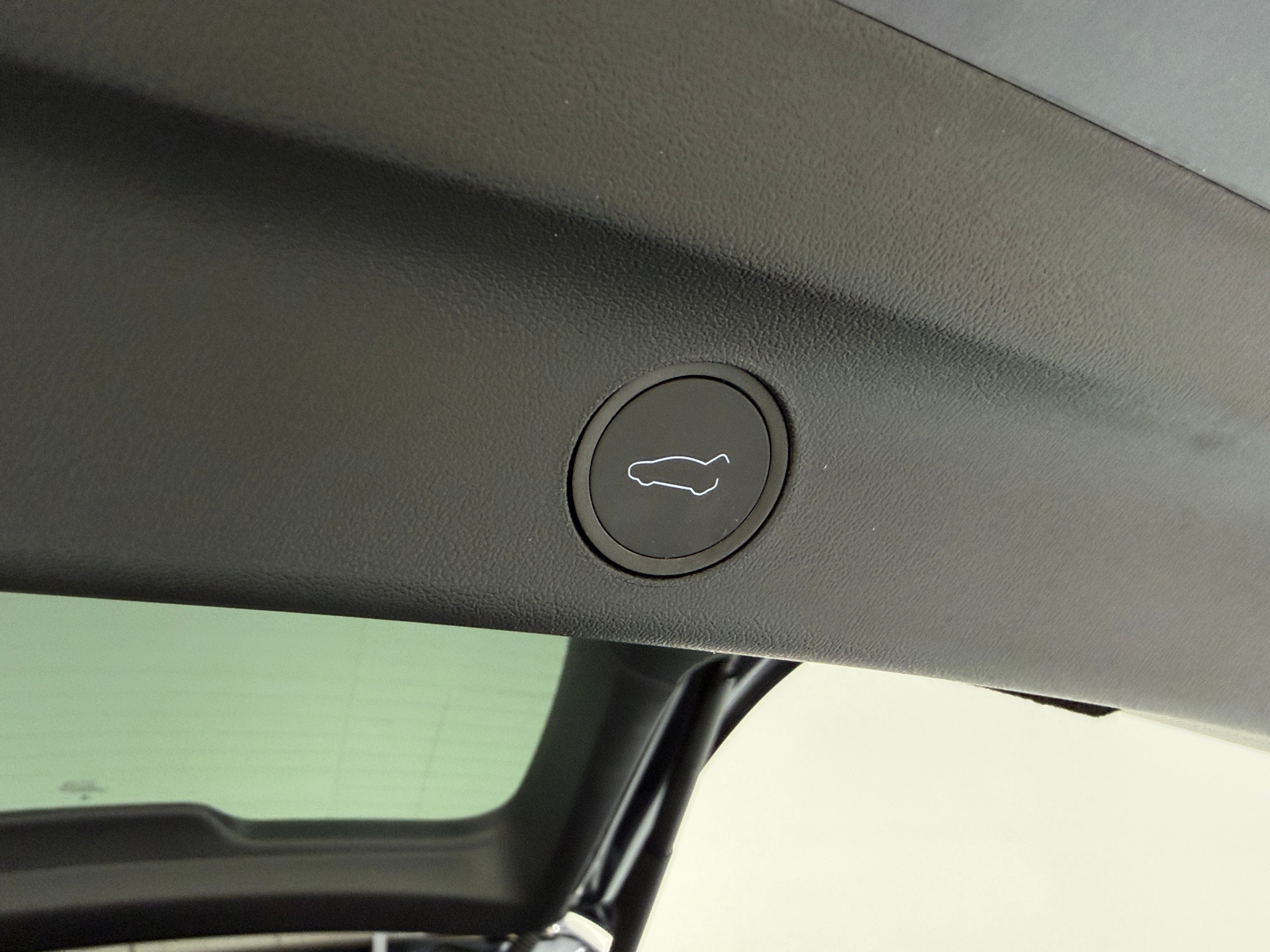 Used 2023 Tesla Model Y Long Range with VIN 7SAYGDEE5PF618536 for sale in Auburn, WA
