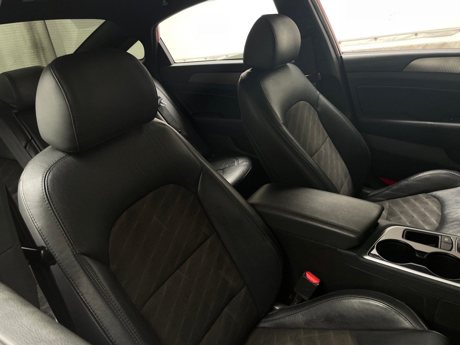 Thumbnail: 2018 Hyundai Sonata - 2