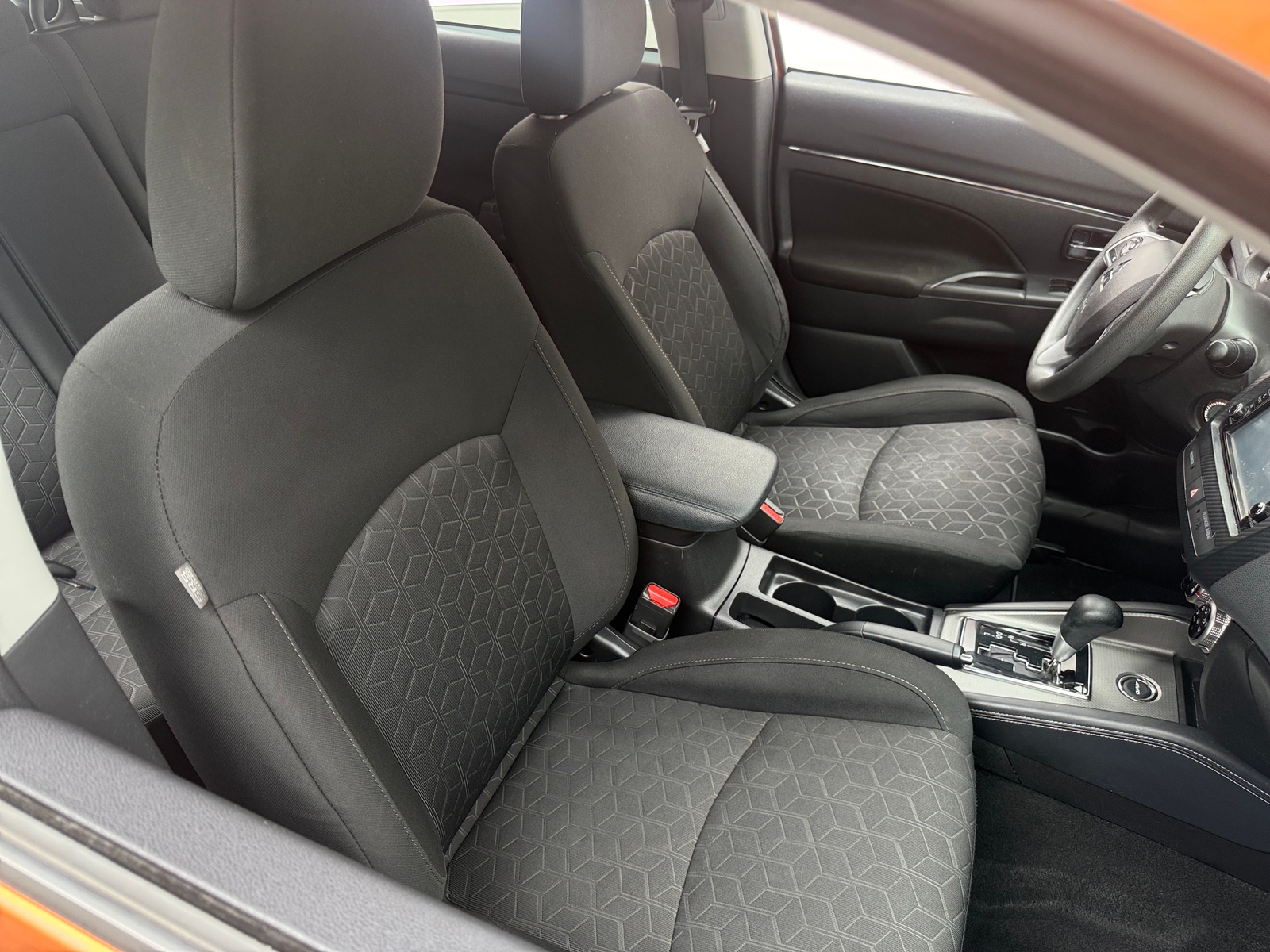 Thumbnail: 2021 Mitsubishi Outlander Sport - 2