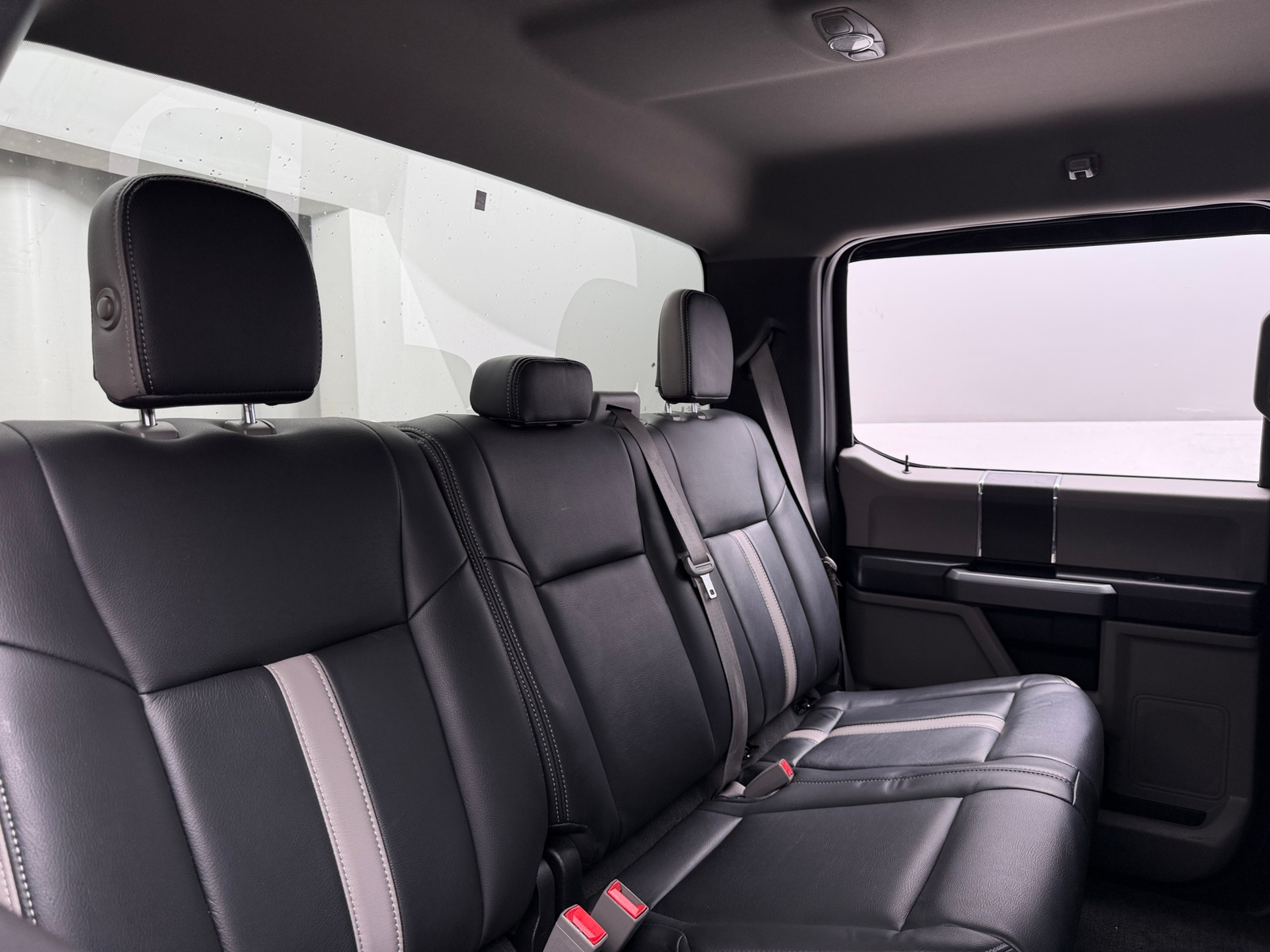 Thumbnail: 2018 Ford Econoline - 6