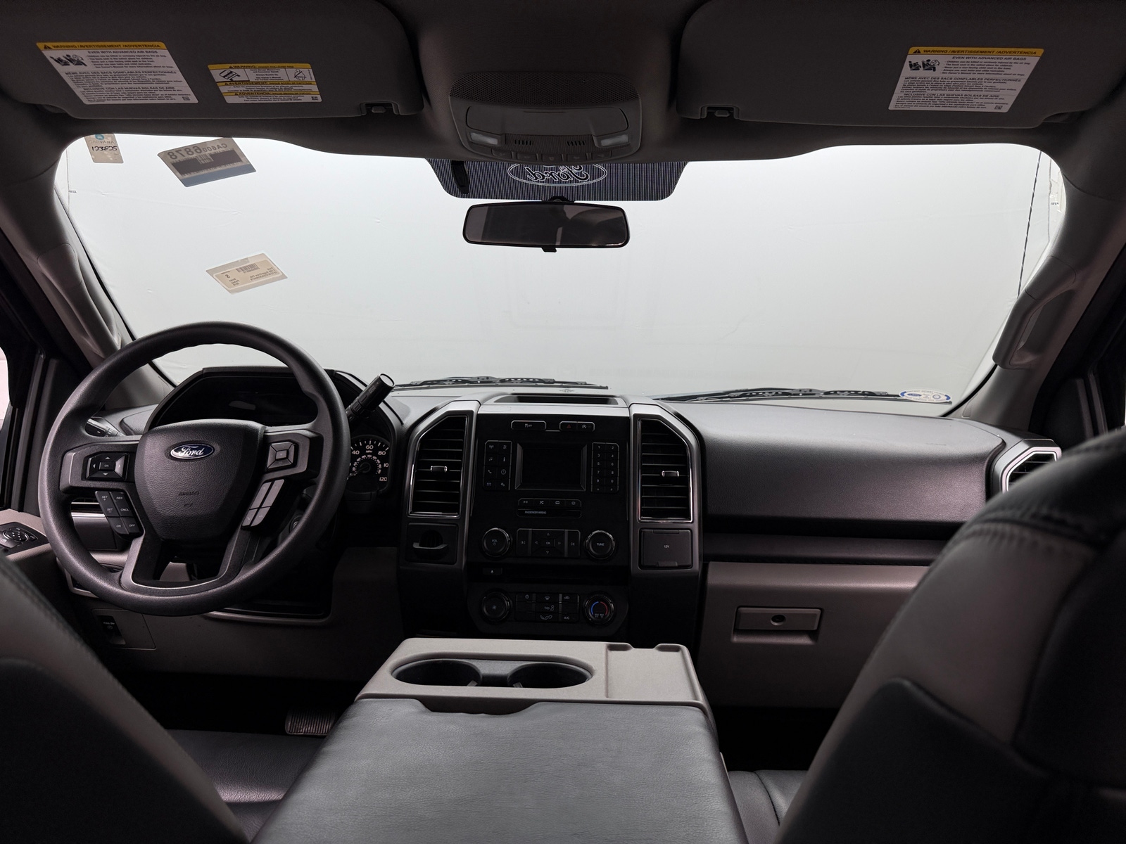 Thumbnail: 2018 Ford Econoline - 3