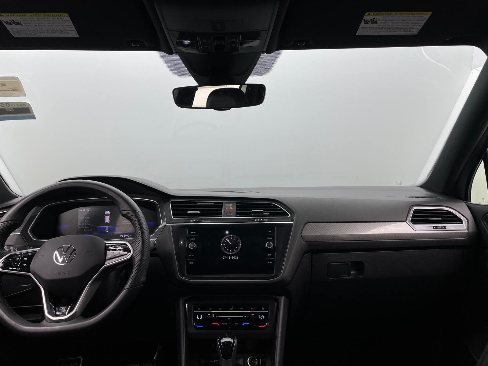 Thumbnail: 2024 Volkswagen Tiguan - 2