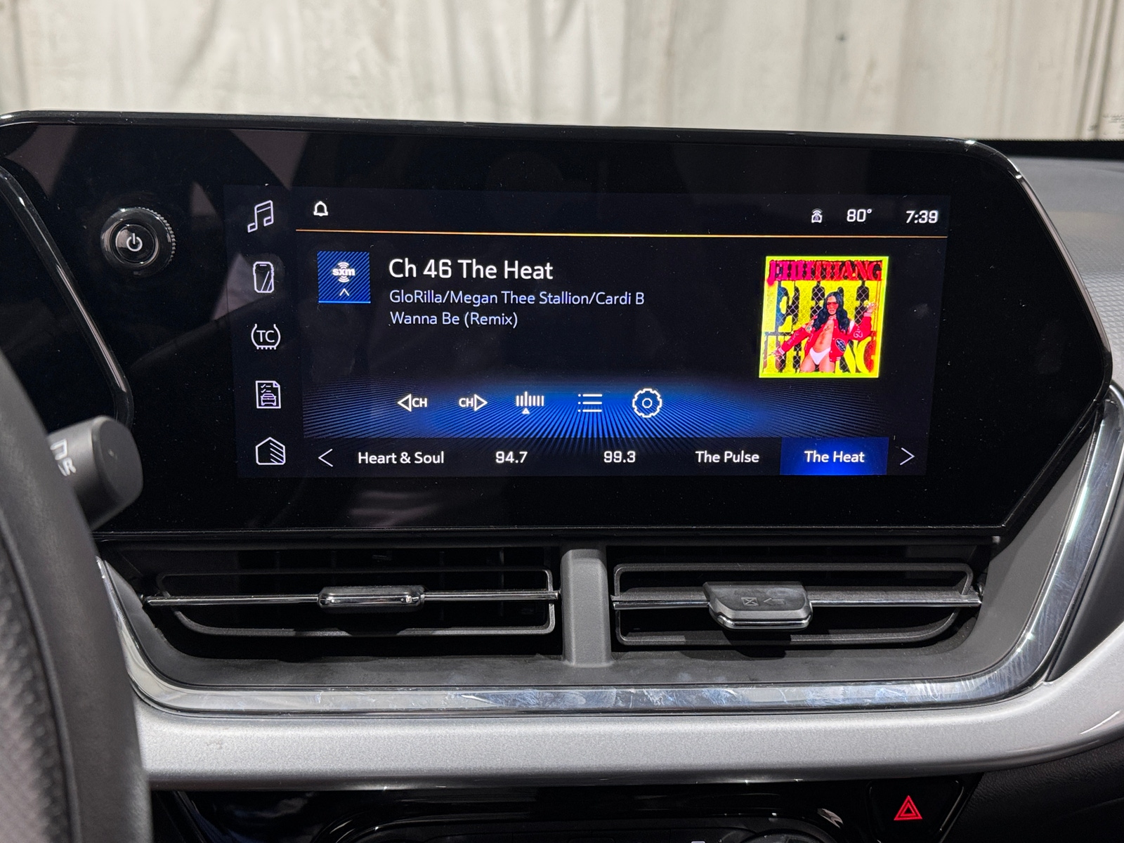 Thumbnail: 2025 Chevrolet Trax - 4