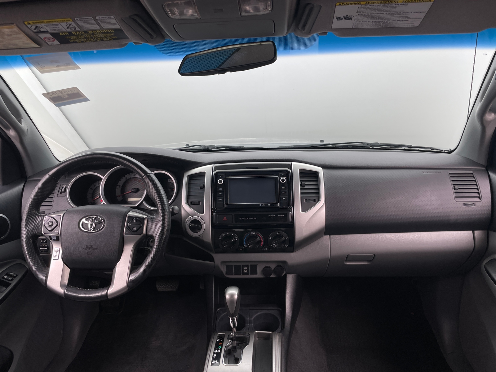 Thumbnail: 2015 Toyota Tacoma - 3
