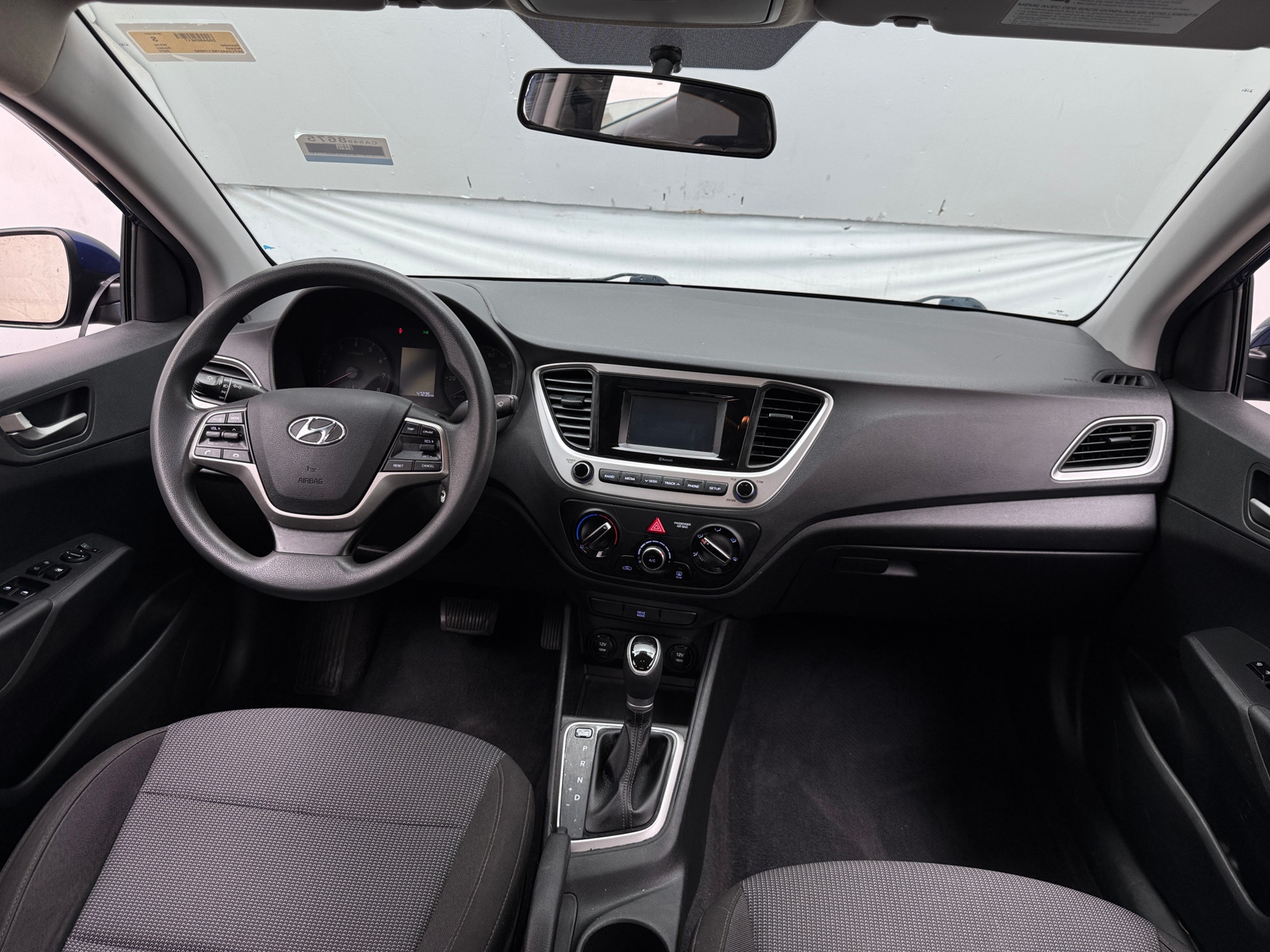 Thumbnail: 2022 Hyundai Accent - 3