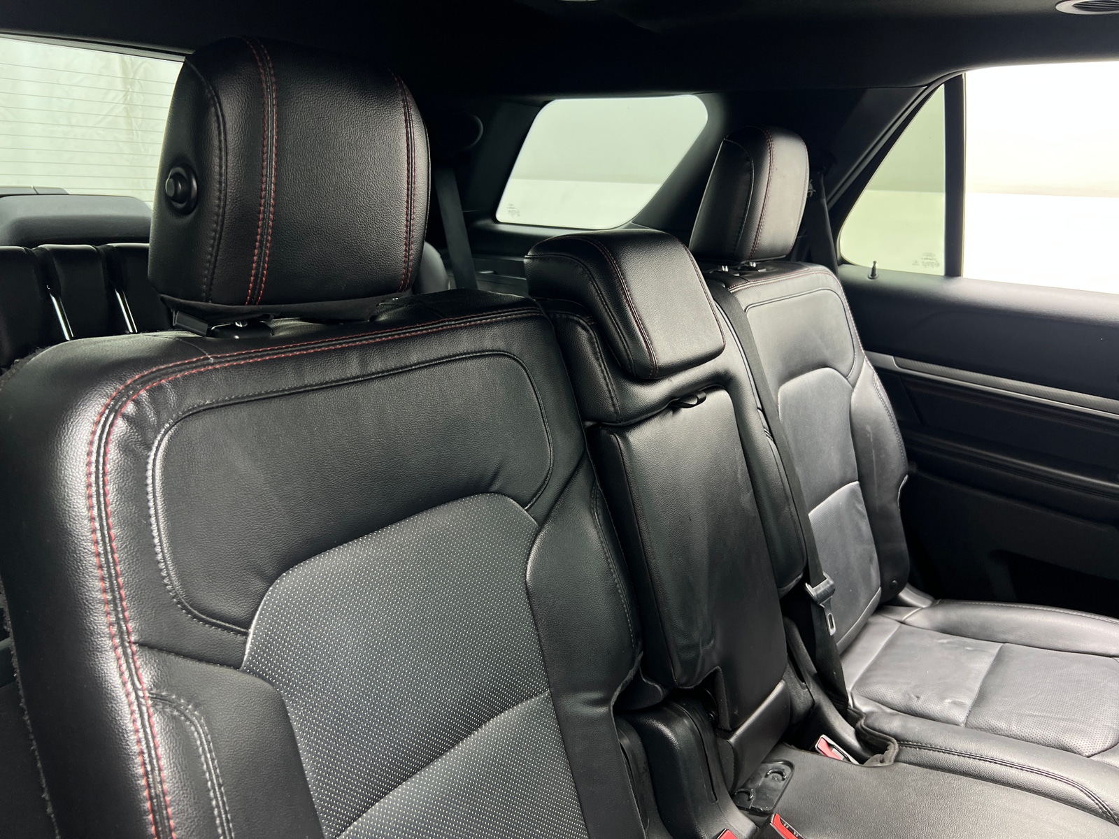 Thumbnail: 2017 Ford Explorer - 5