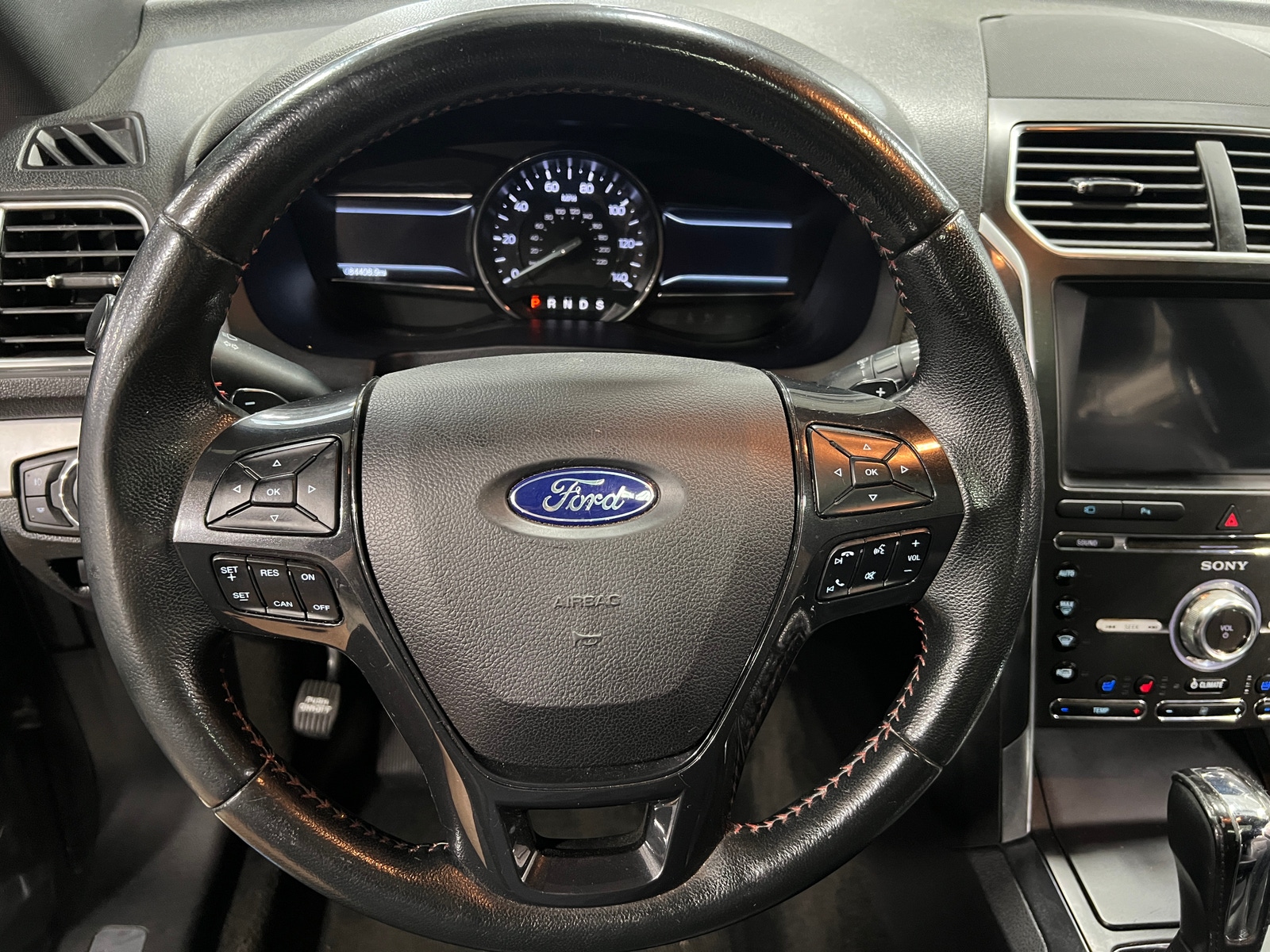 Thumbnail: 2017 Ford Explorer - 4