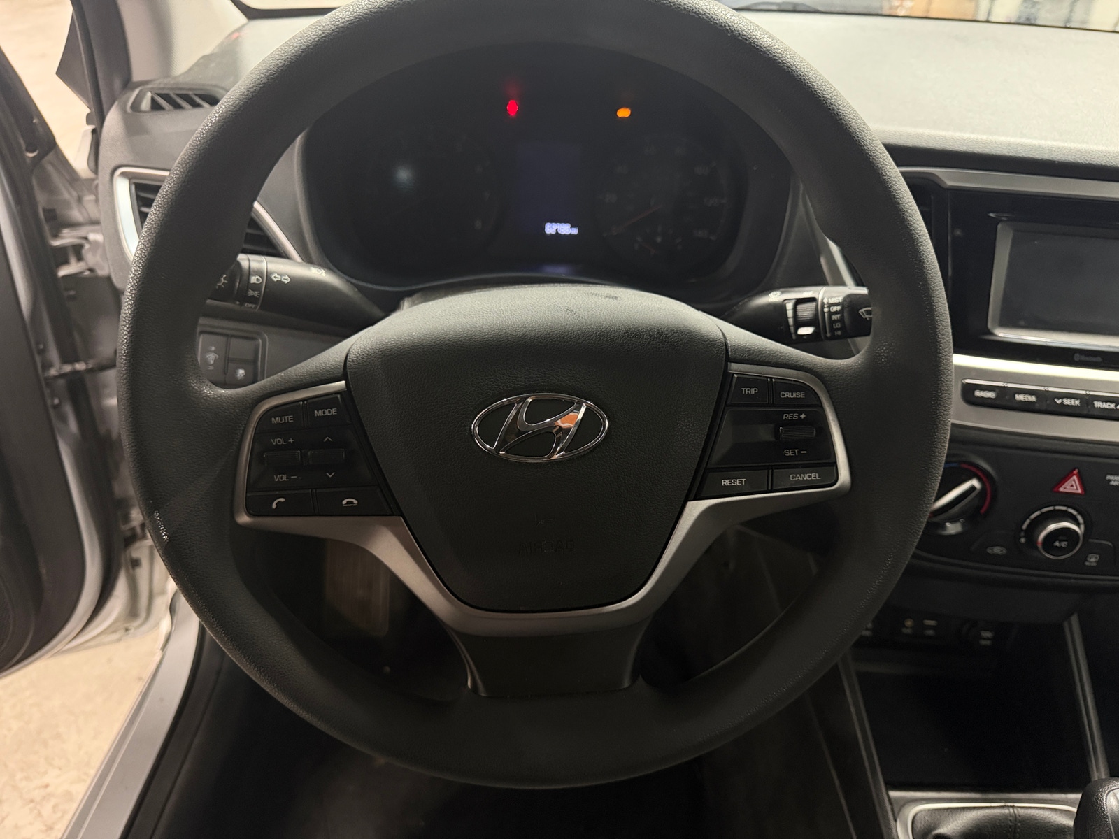 Thumbnail: 2018 Hyundai Accent - 5