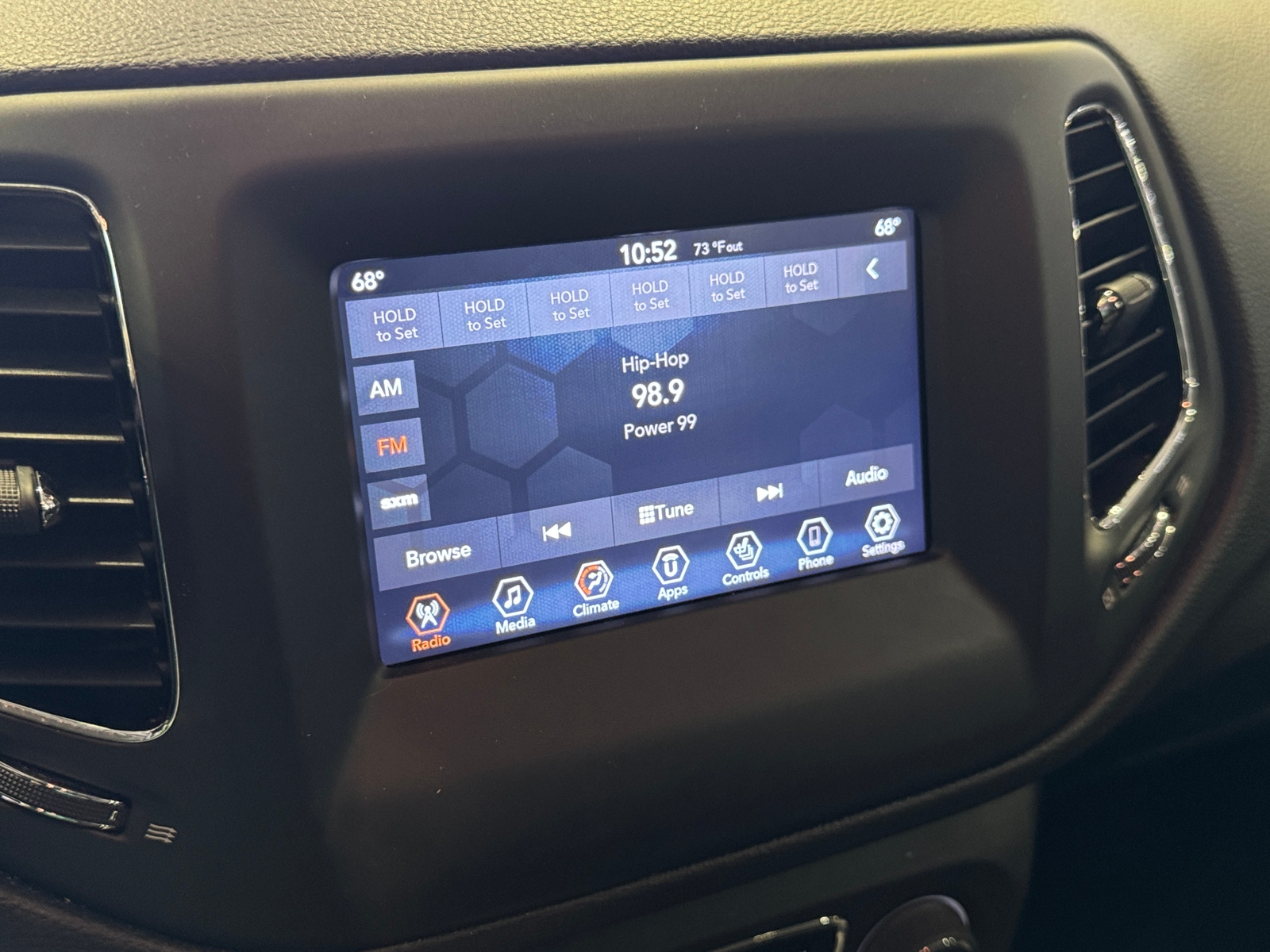Thumbnail: 2019 Jeep Compass - 4
