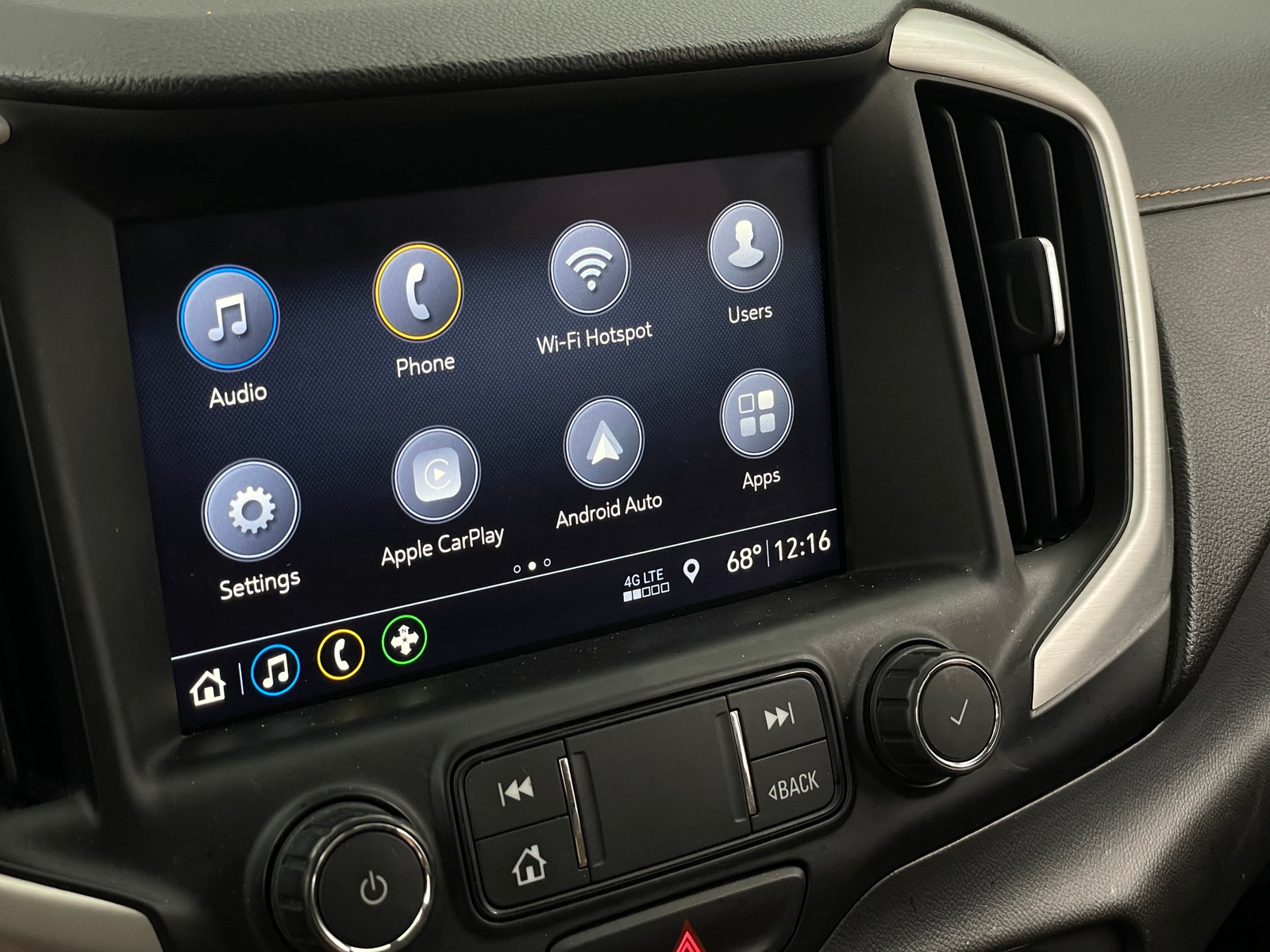 Thumbnail: 2020 GMC Terrain - 3