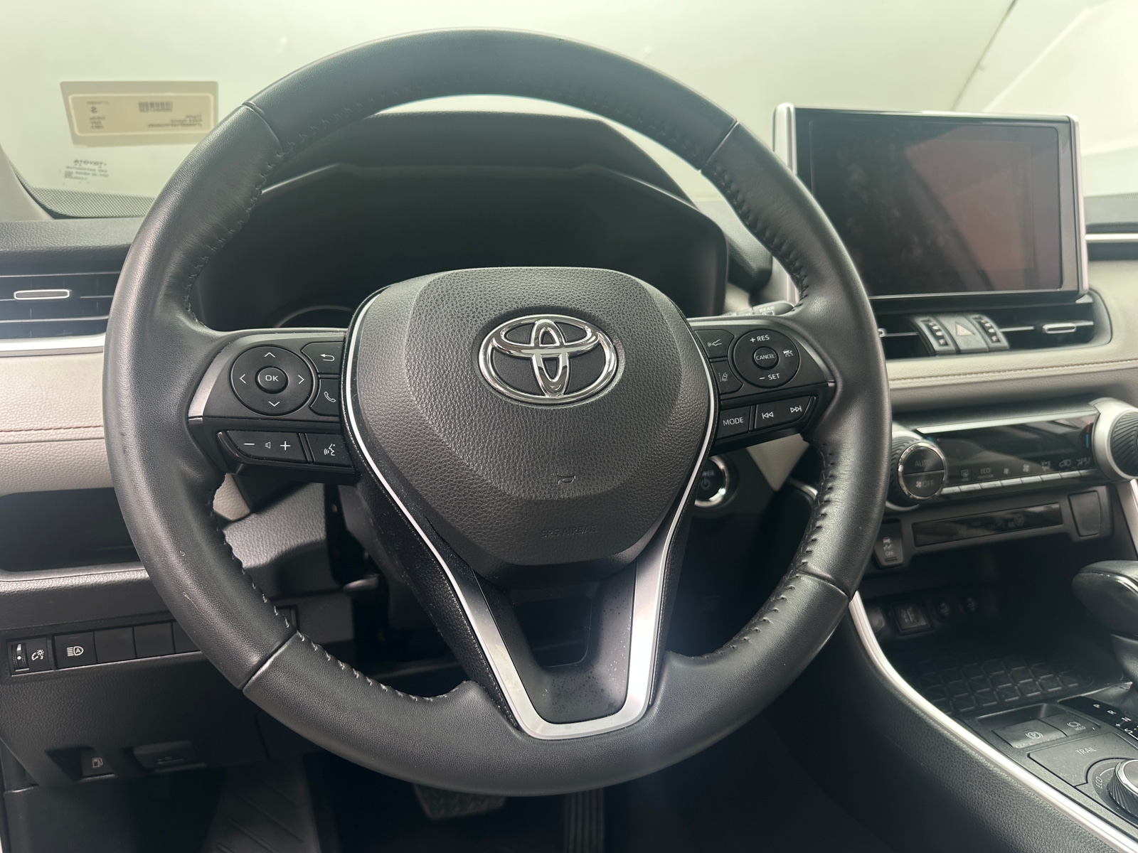 Thumbnail: 2023 Toyota RAV4 - 4