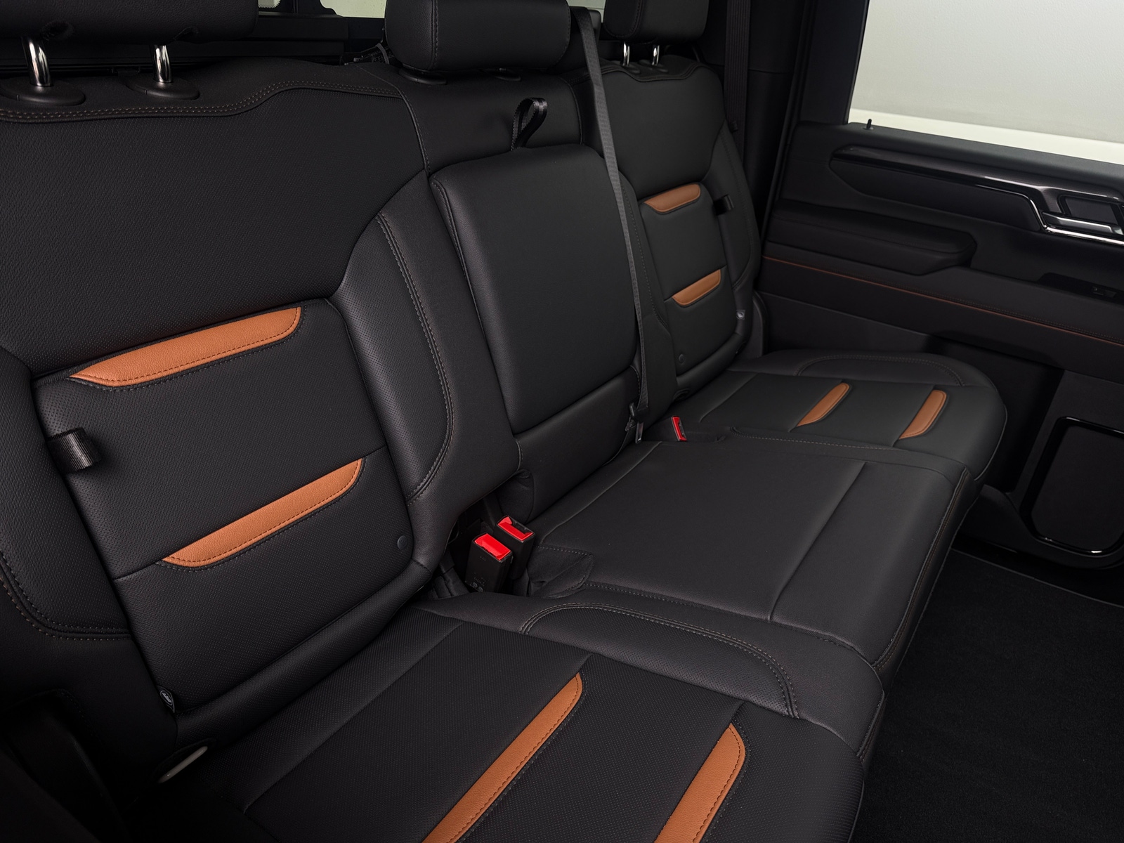 Thumbnail: 2026 GMC Sierra 2500 - 5