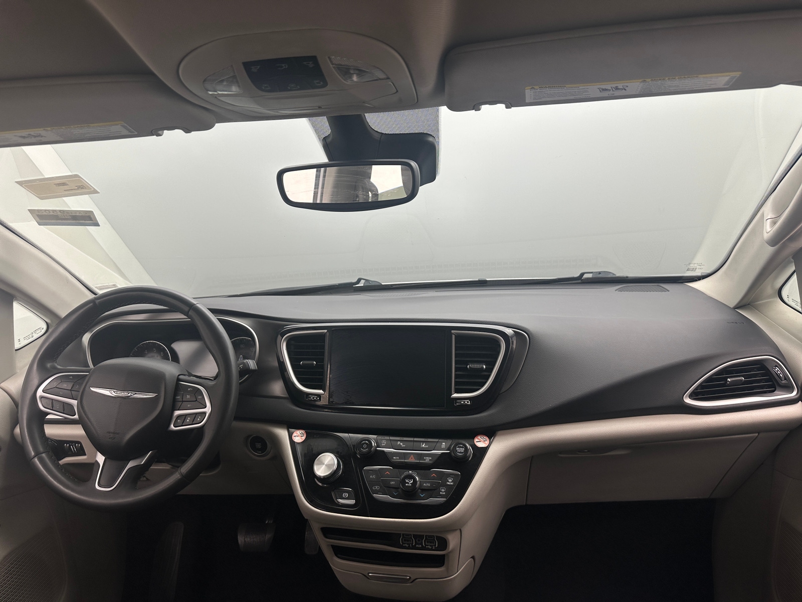 Thumbnail: 2023 Chrysler Pacifica - 2